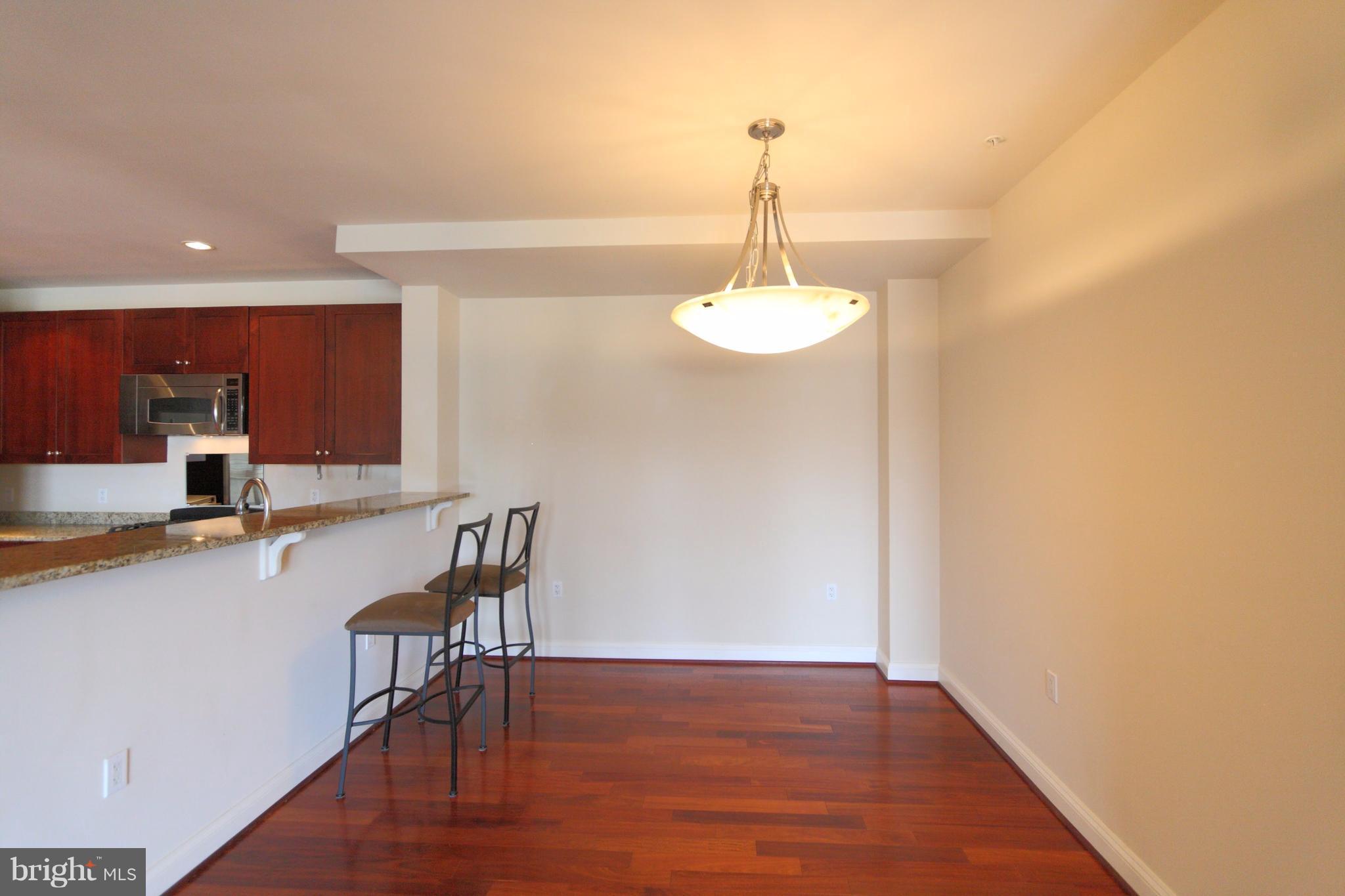 BYRON CONDOMINIUM - Residential Lease