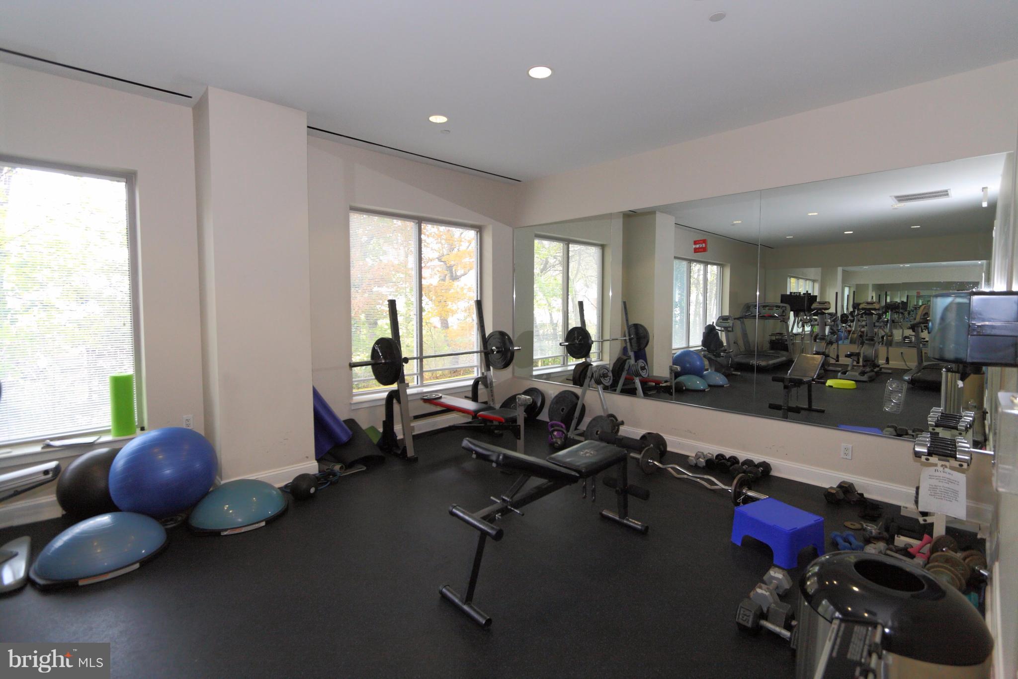 BYRON CONDOMINIUM - Residential Lease