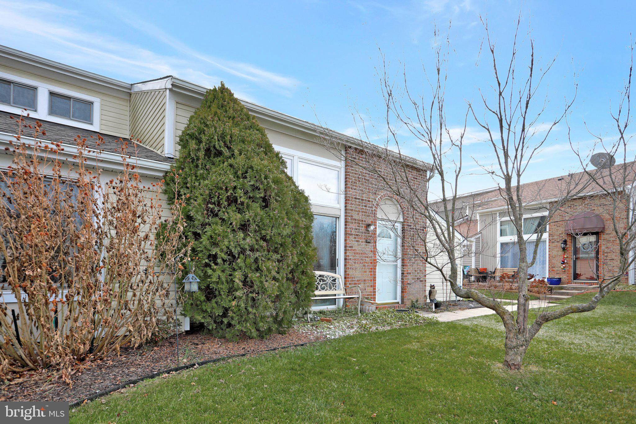 WOODLANDS NORTH - Residential