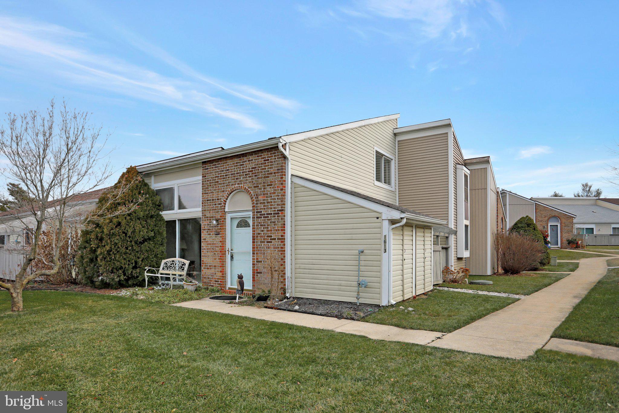 WOODLANDS NORTH - Residential