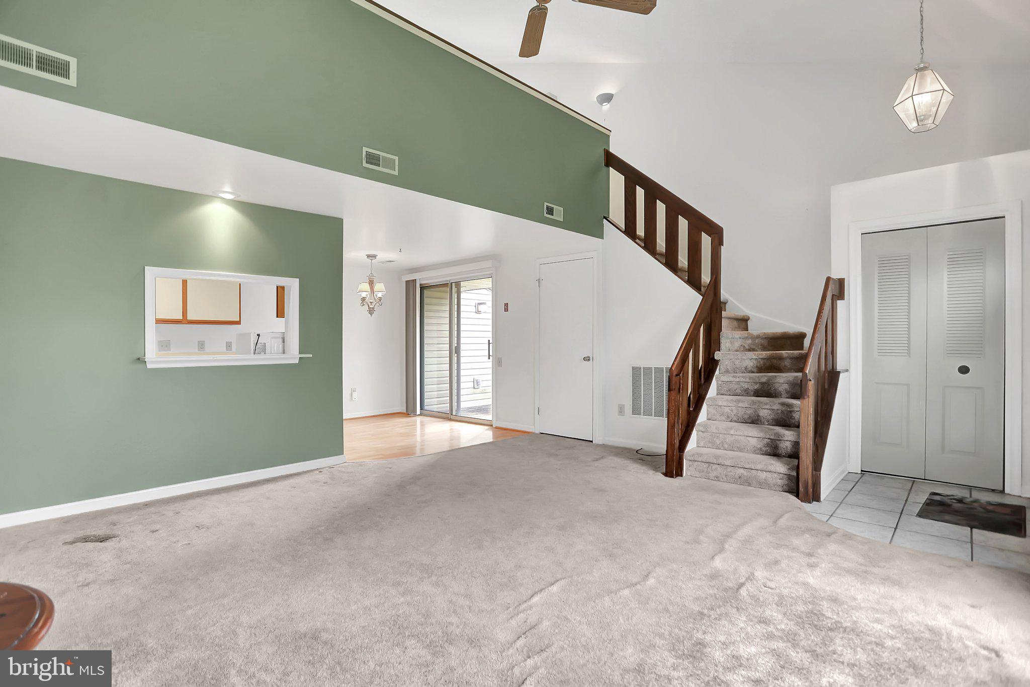 WOODLANDS NORTH - Residential