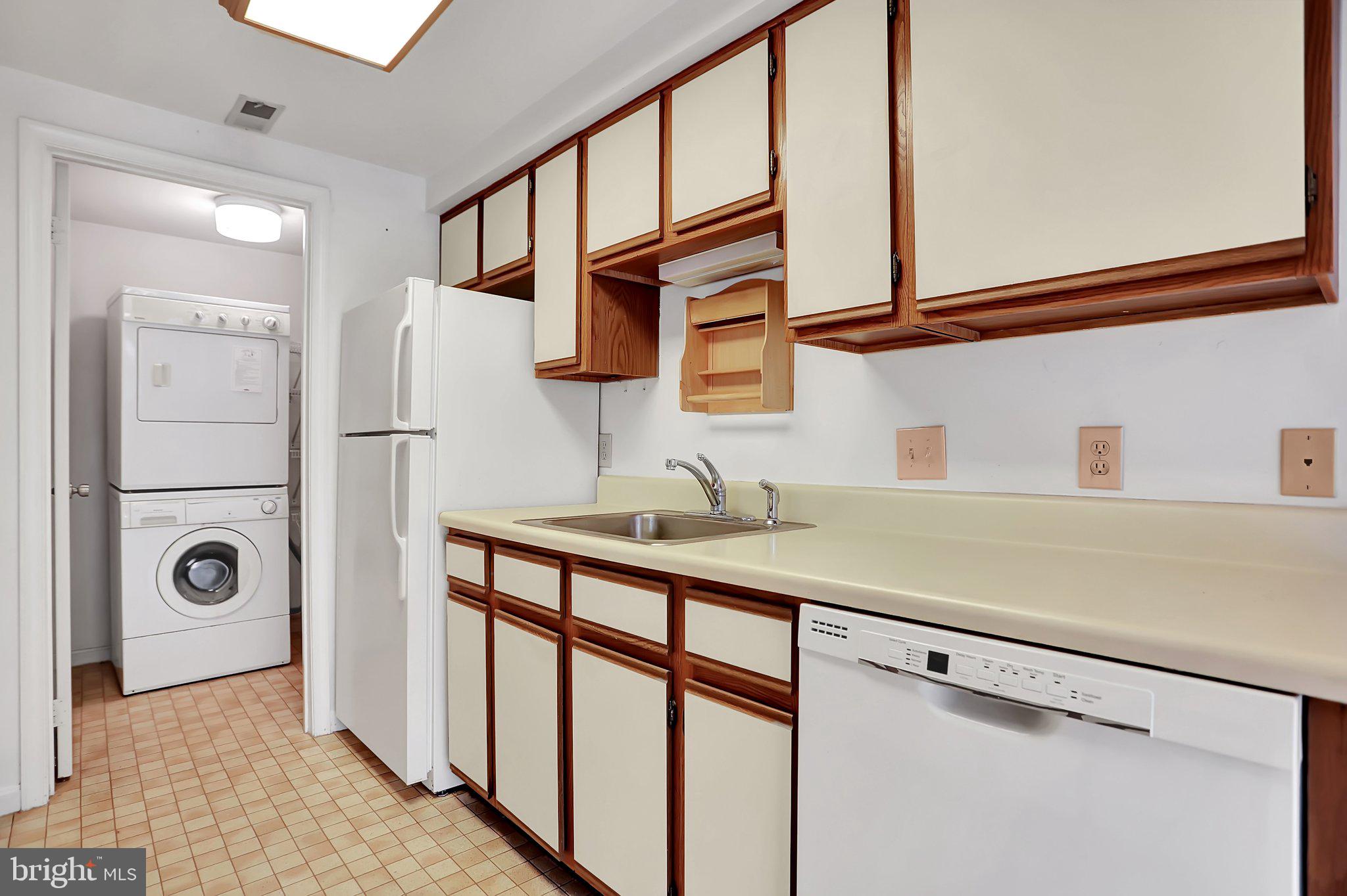 WOODLANDS NORTH - Residential