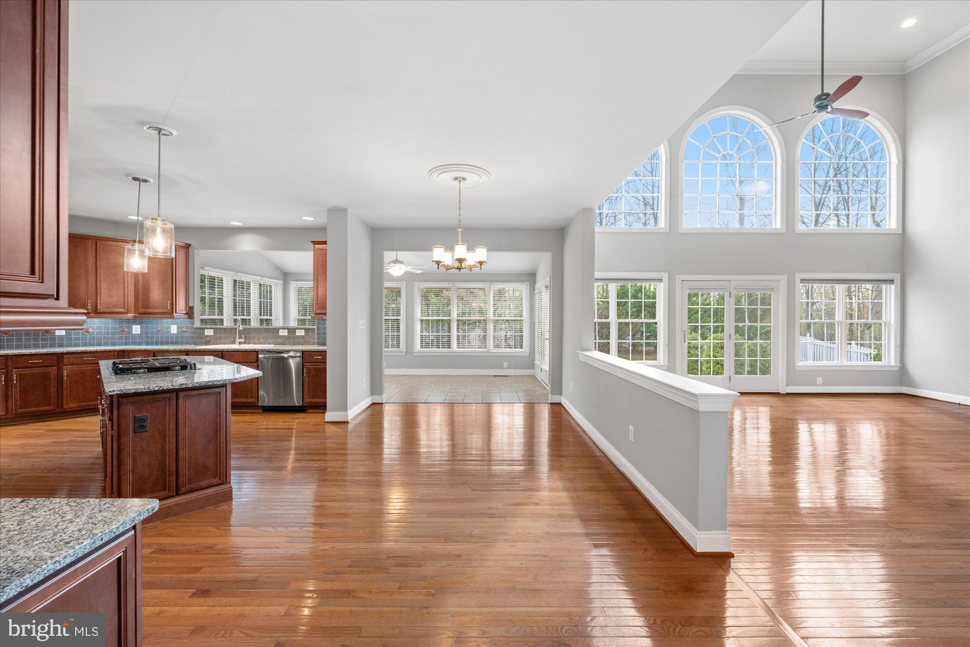 BELMONT COUNTRY CLUB - Residential