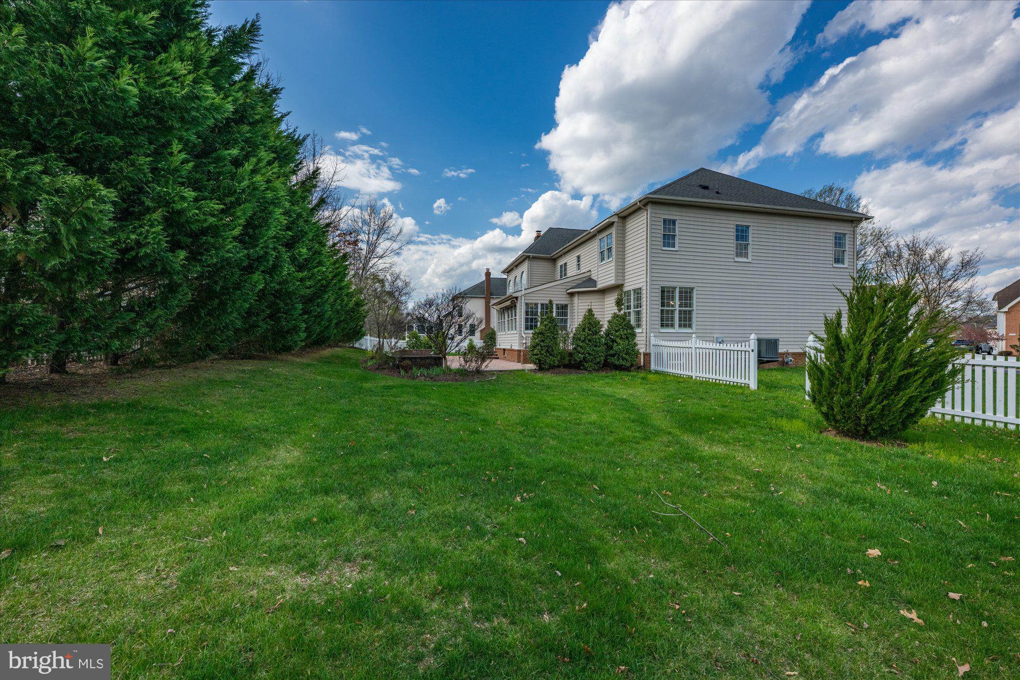 BELMONT COUNTRY CLUB - Residential