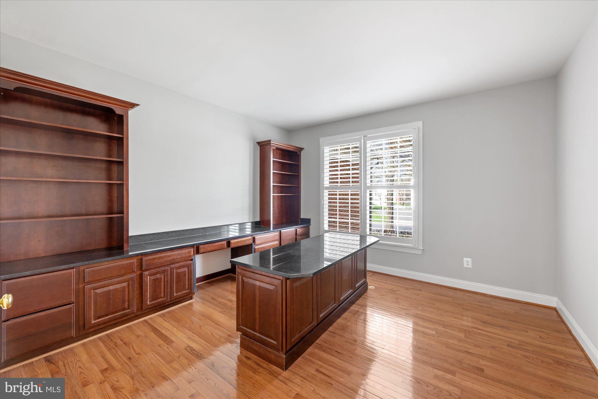 BELMONT COUNTRY CLUB - Residential