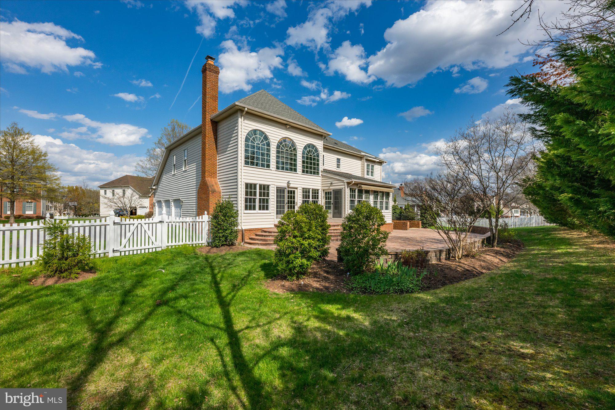 BELMONT COUNTRY CLUB - Residential