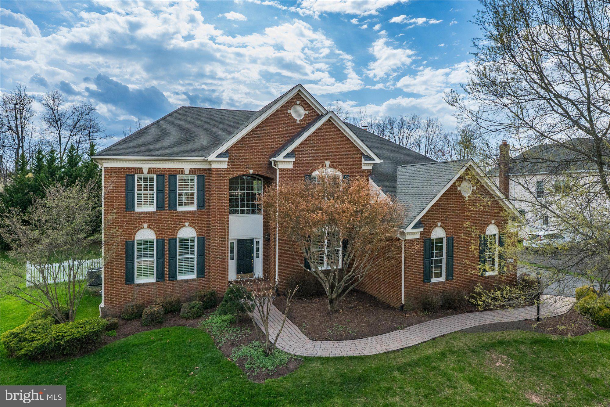 BELMONT COUNTRY CLUB - Residential