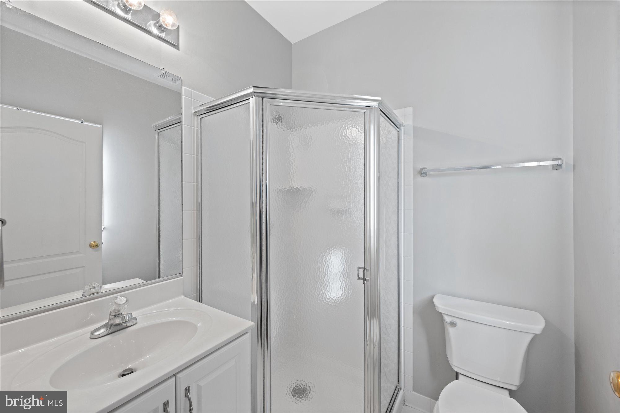 BELMONT COUNTRY CLUB - Residential