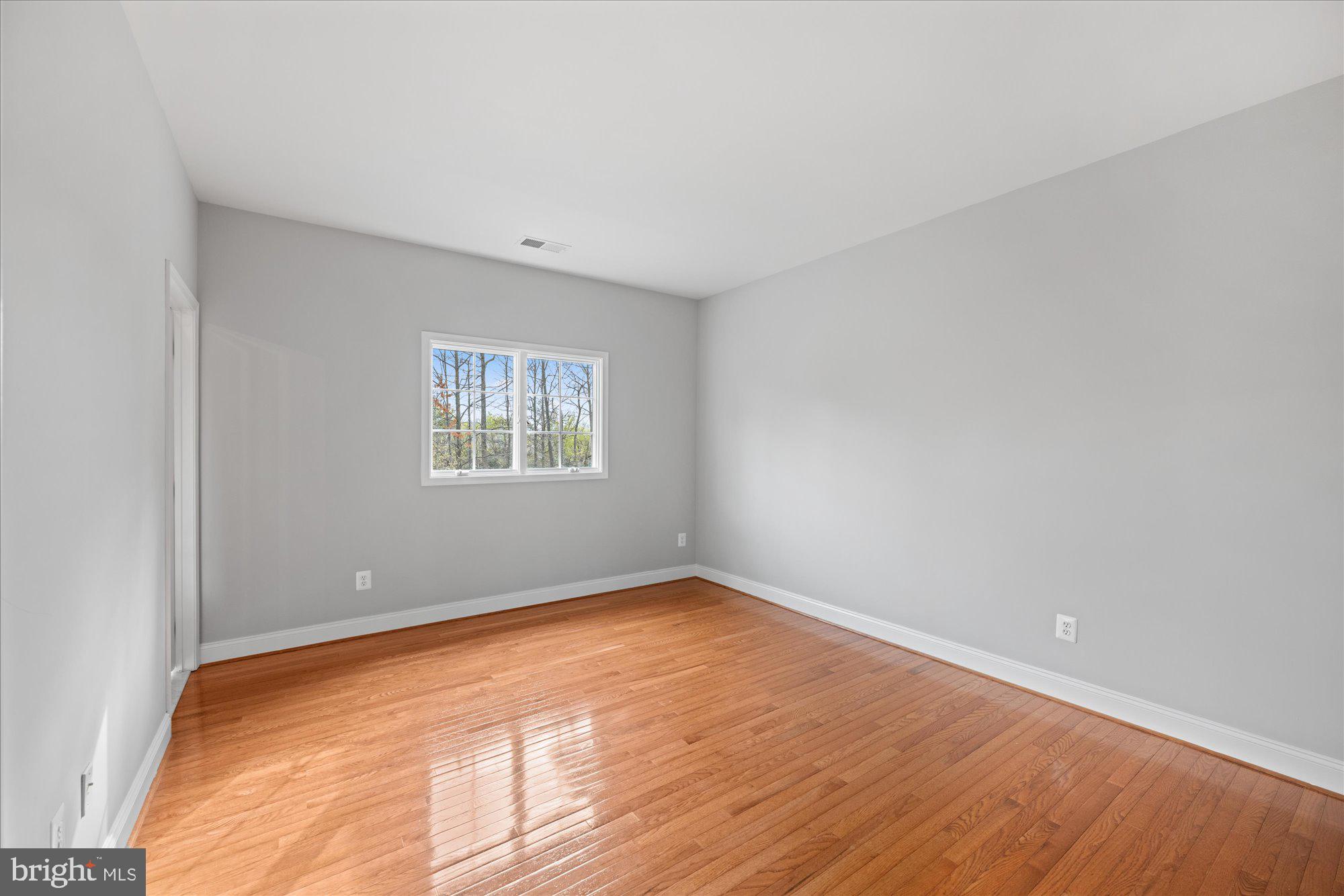 BELMONT COUNTRY CLUB - Residential