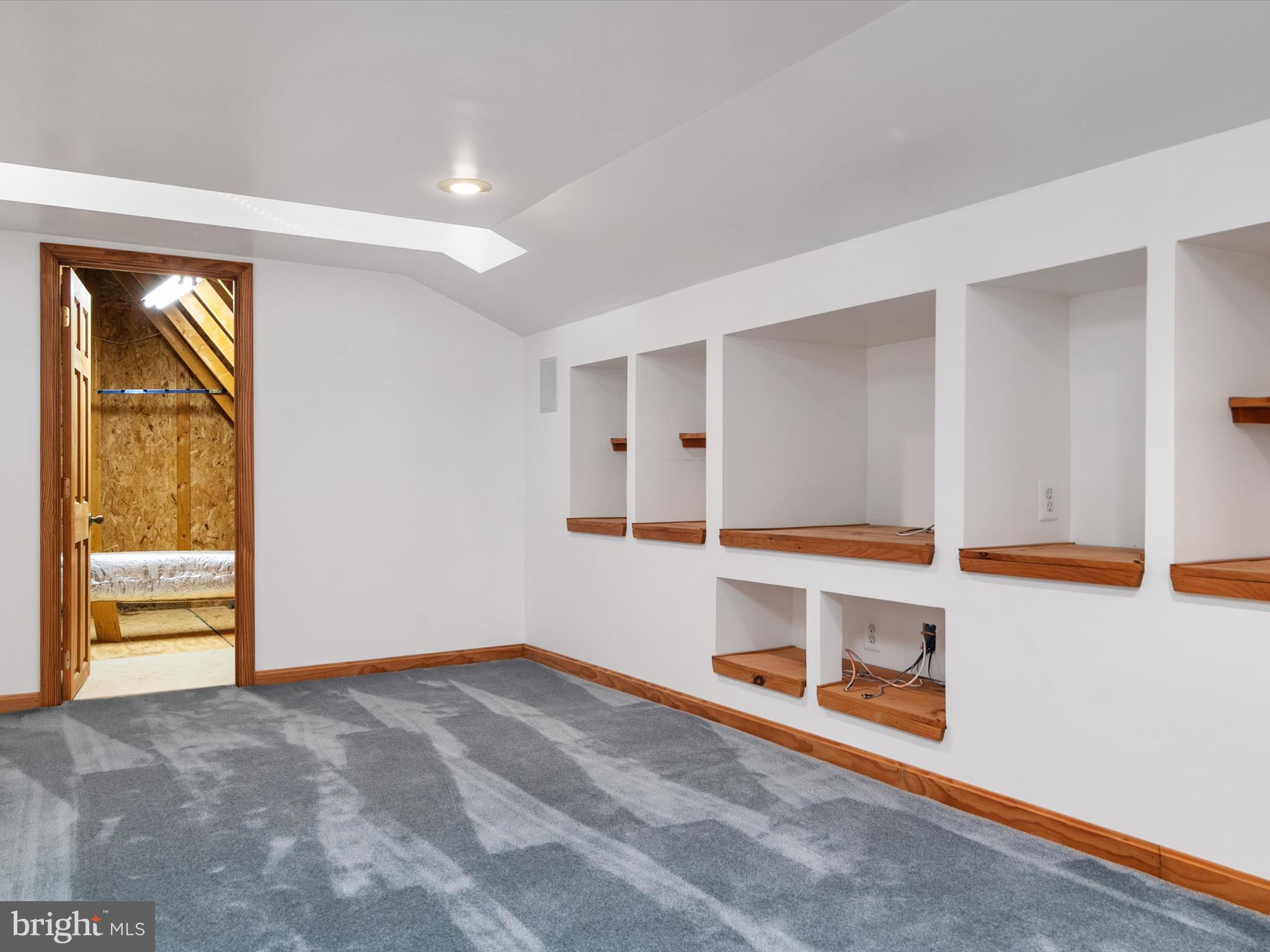 CHESAPEAKE ESTATES - Residential