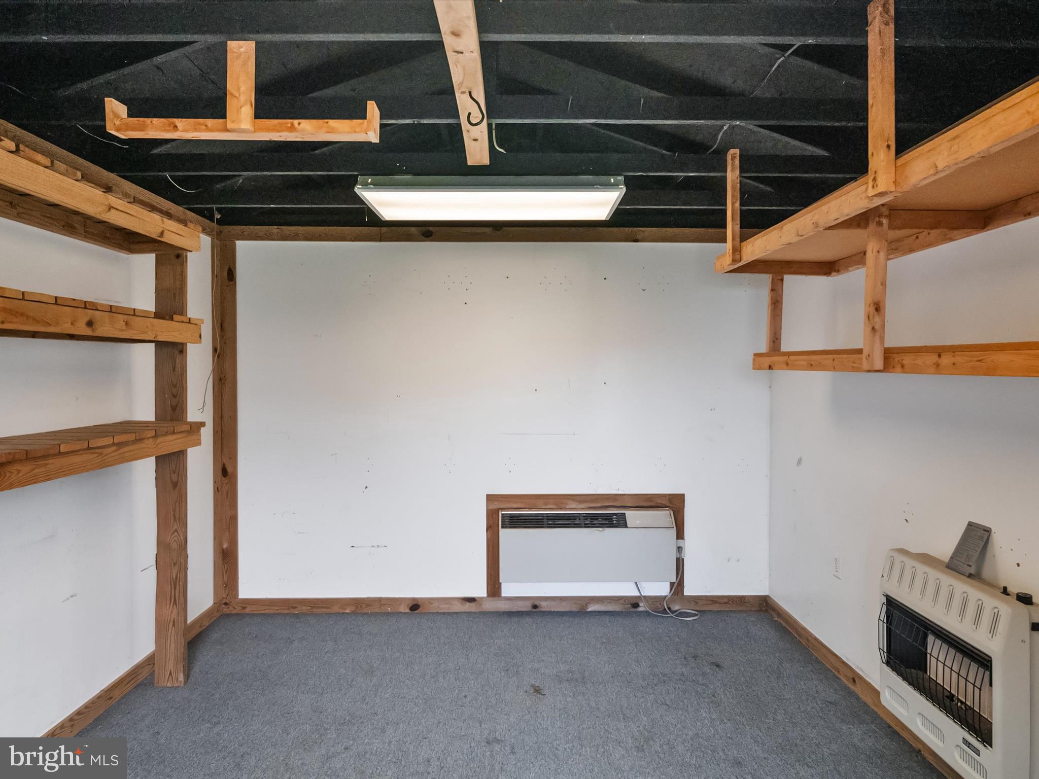 CHESAPEAKE ESTATES - Residential