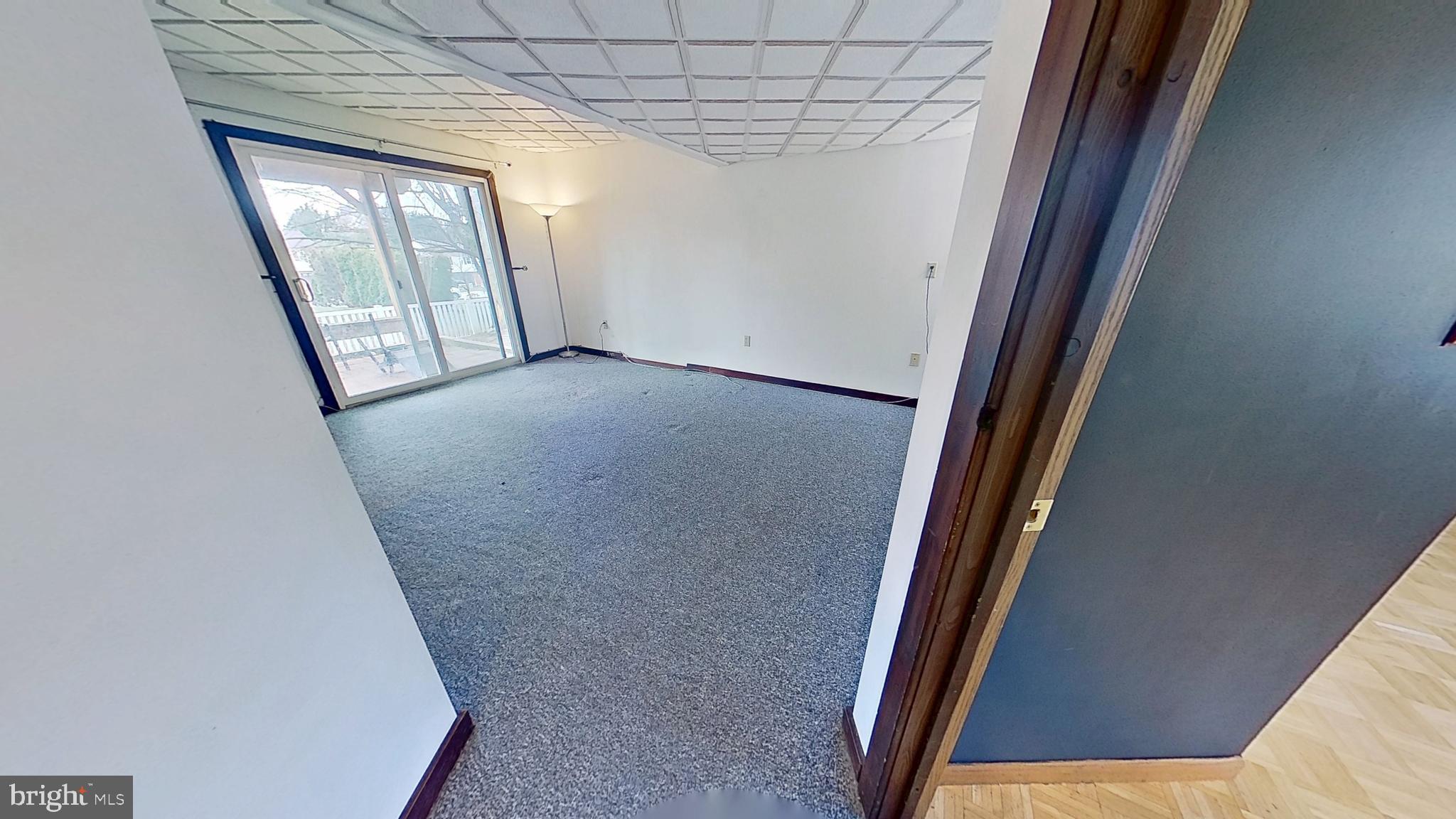 WINDSOR TWP - Residential Lease