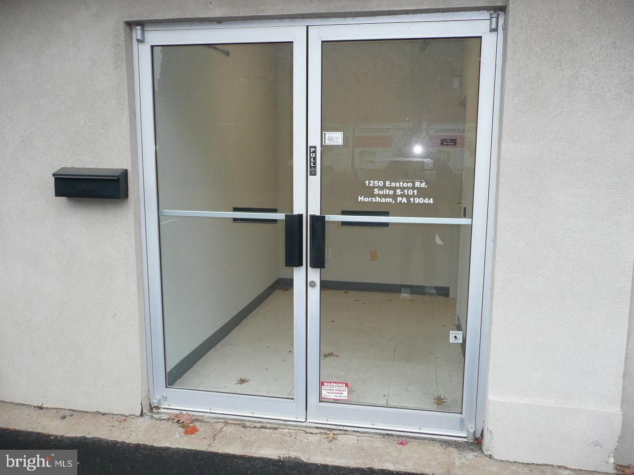 1250 EASTON ROAD 101