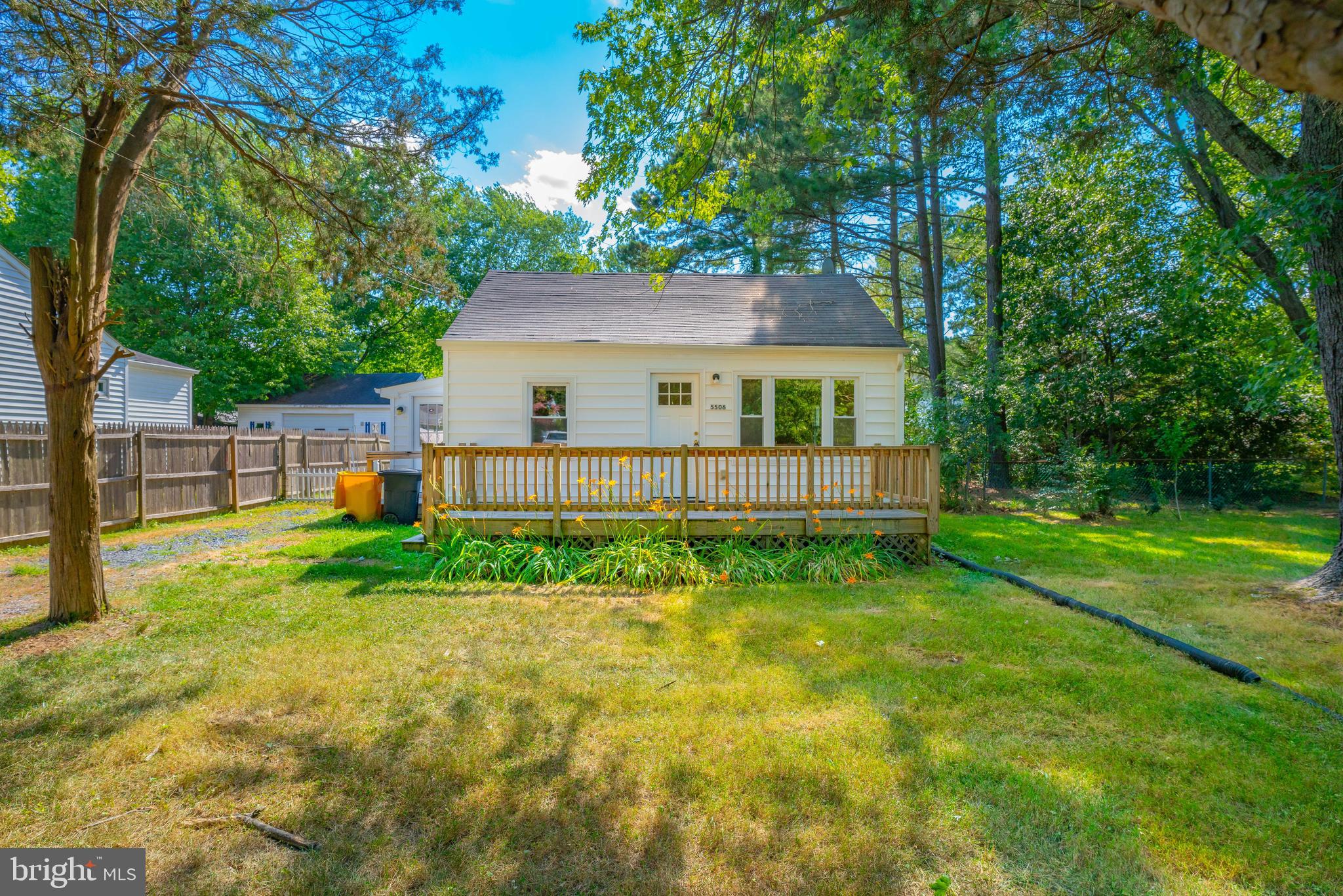 FRANKLIN MANOR - Residential