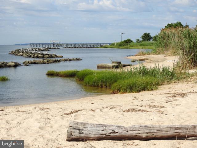 FRANKLIN MANOR - Residential