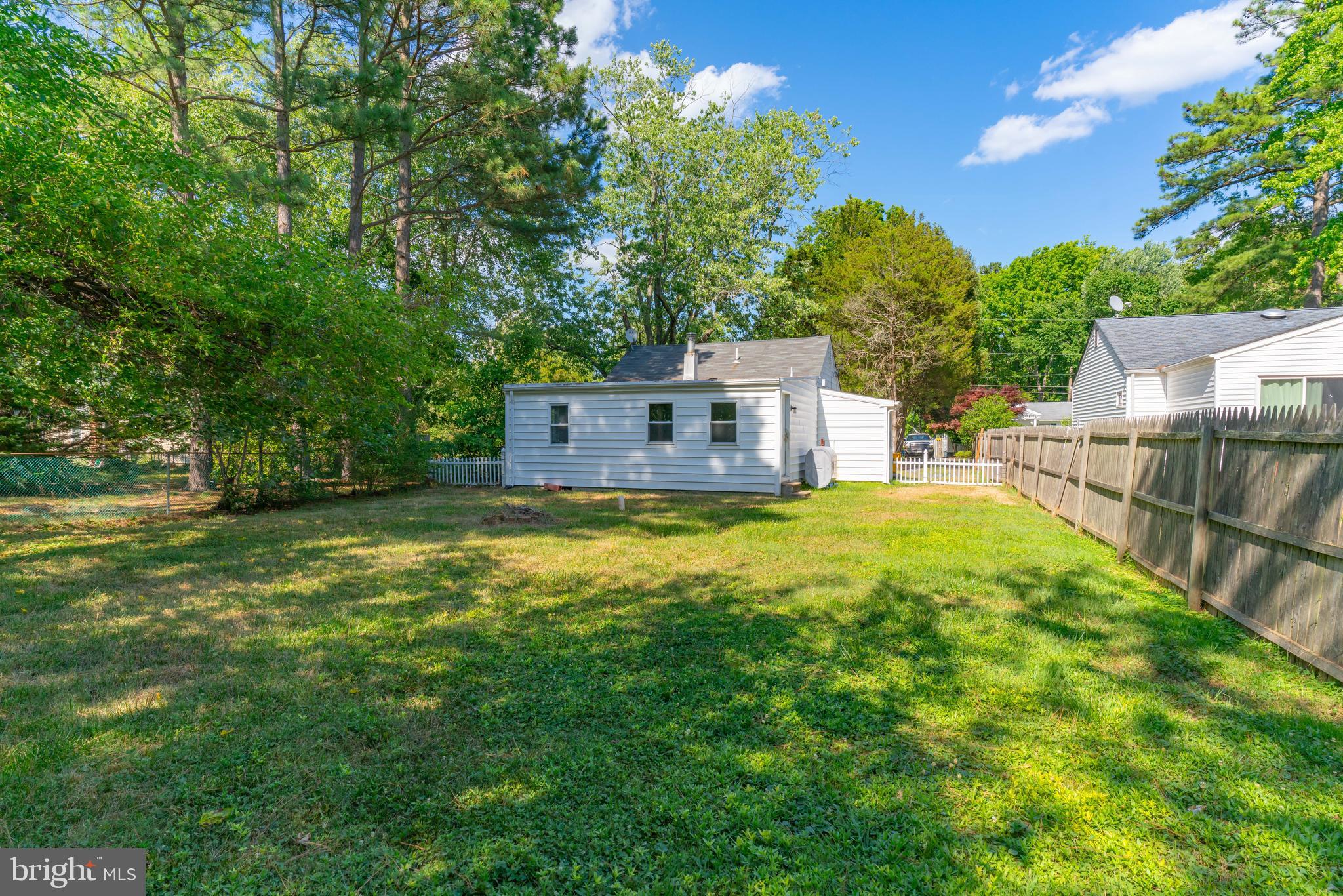 FRANKLIN MANOR - Residential