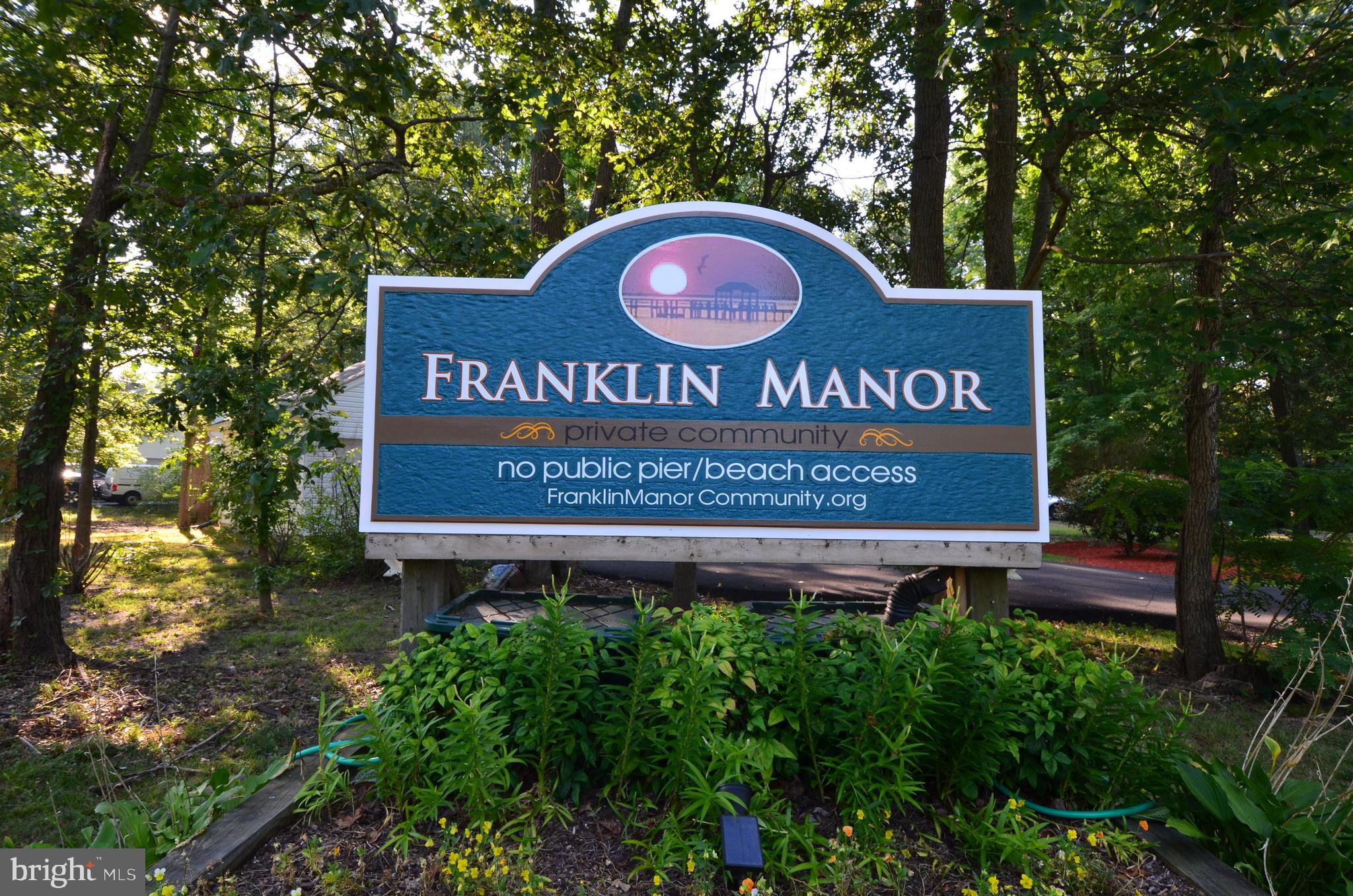 FRANKLIN MANOR - Residential