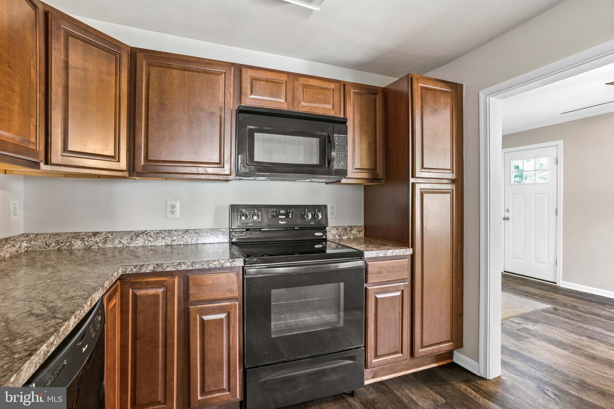 FRANKLIN MANOR - Residential