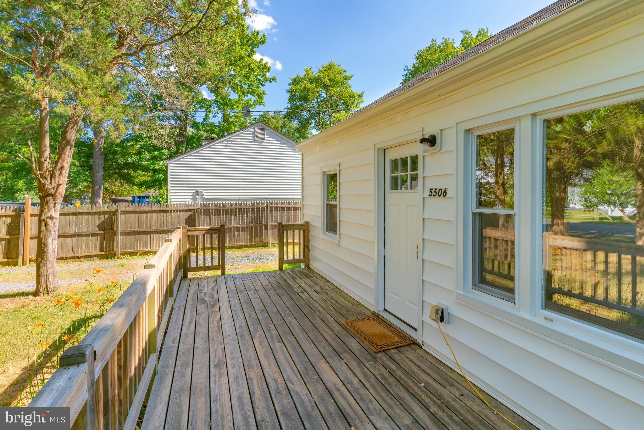 FRANKLIN MANOR - Residential