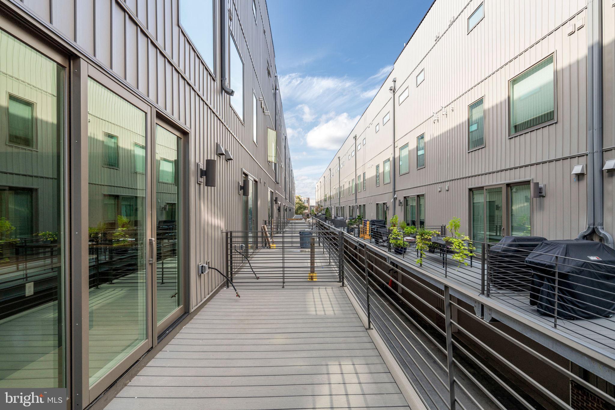 GRADUATE HOSPITAL - Residential