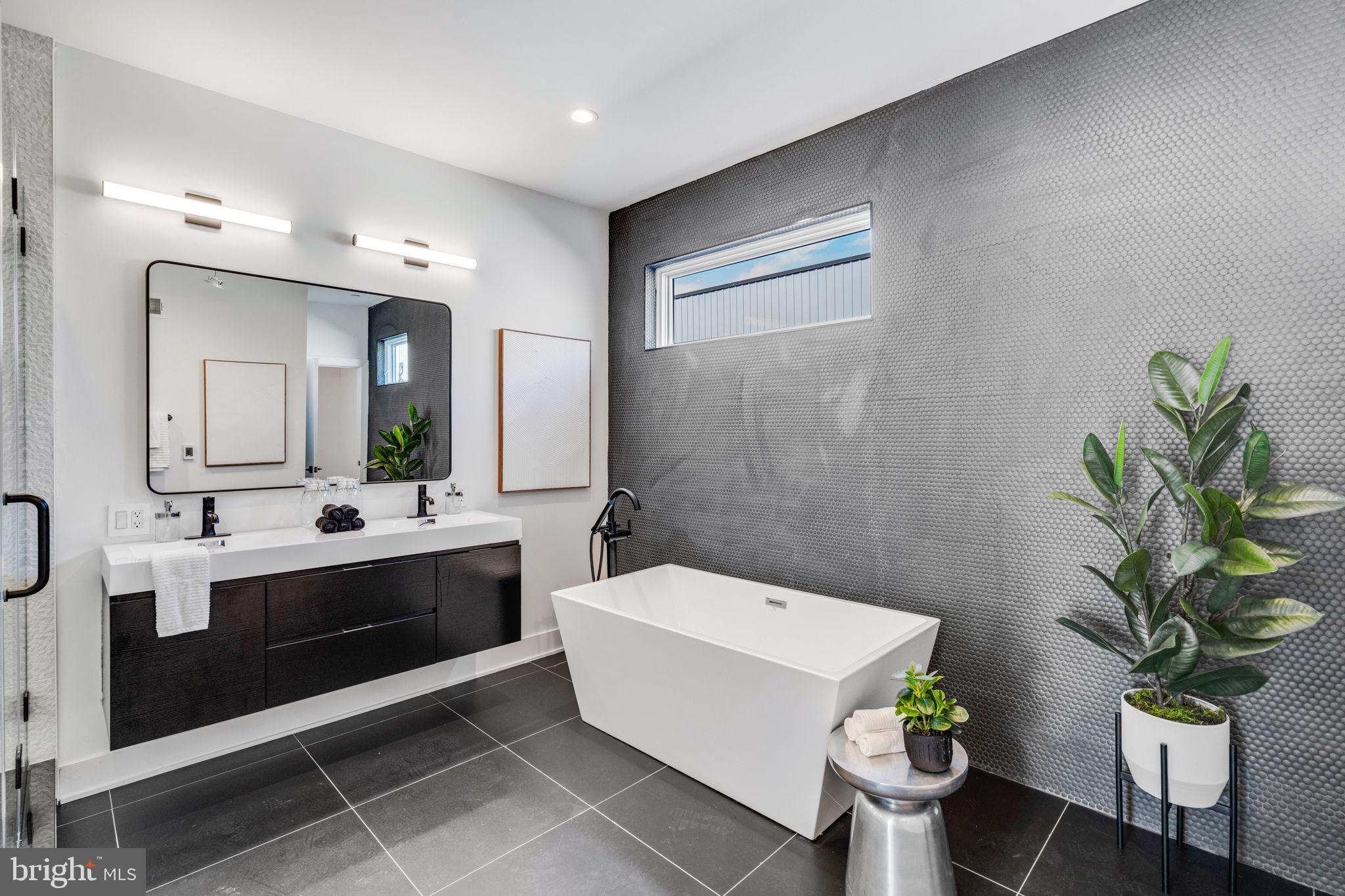 GRADUATE HOSPITAL - Residential