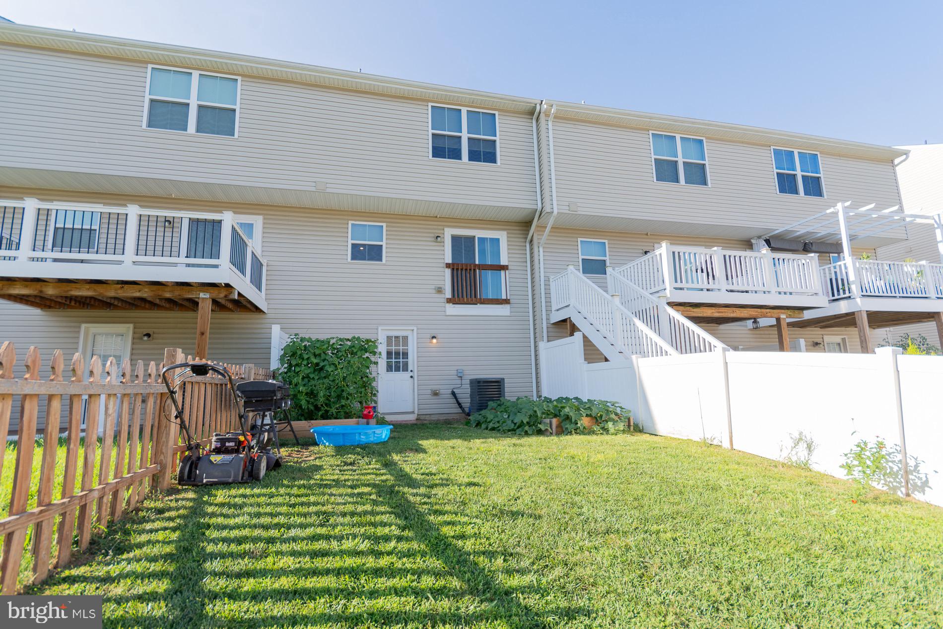 STONECREST - Residential