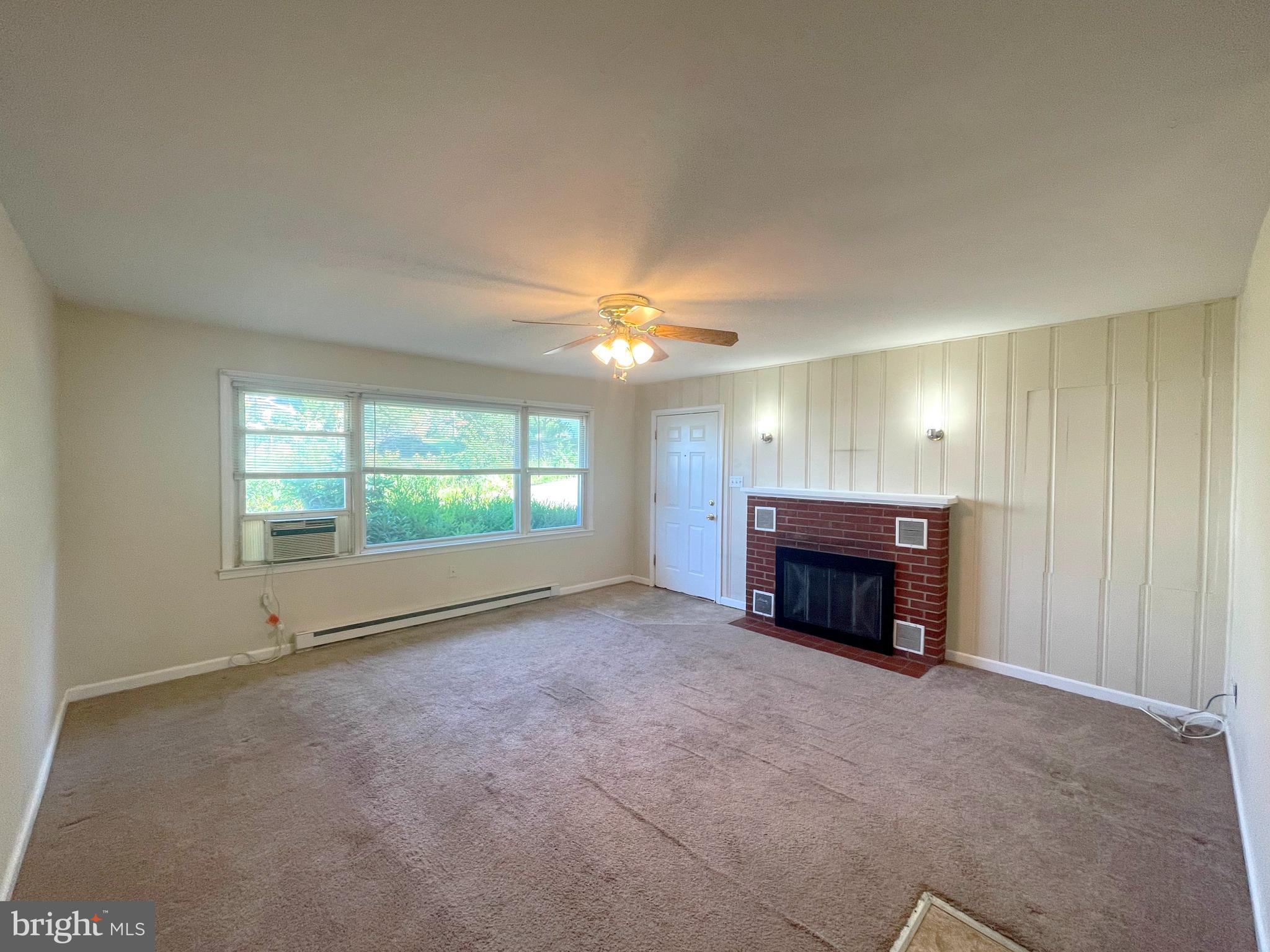 292 DRESSER AVENUE