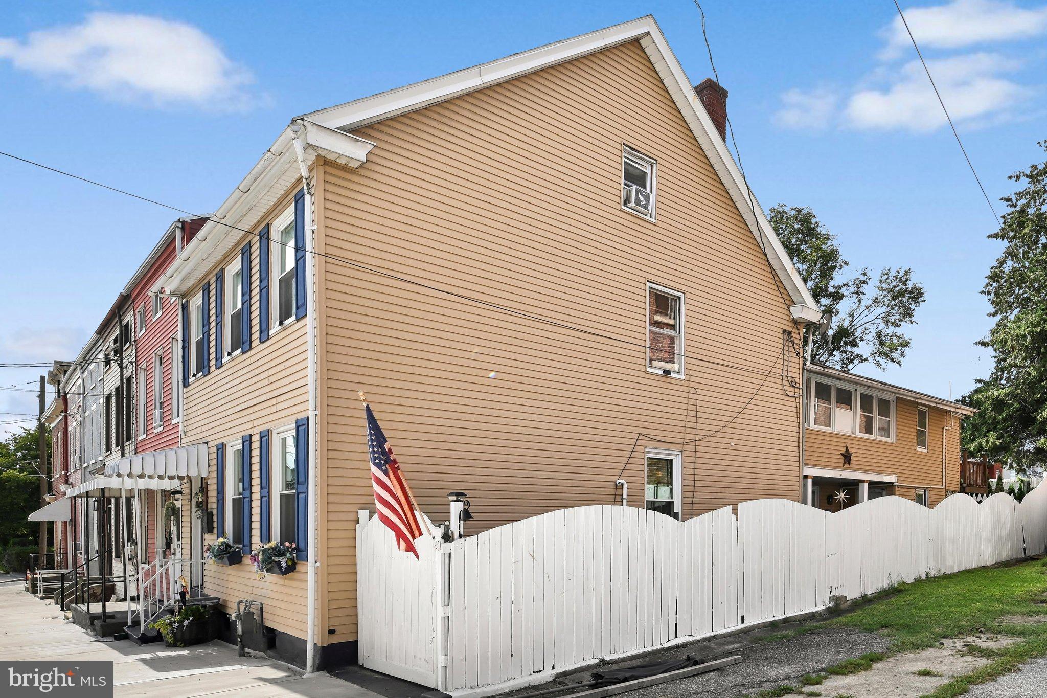 219 WALNUT STREET