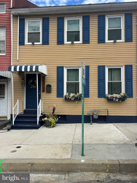 Photo of 219 Walnut Street, COLUMBIA, PA 17512 (MLS # PALA2095250)