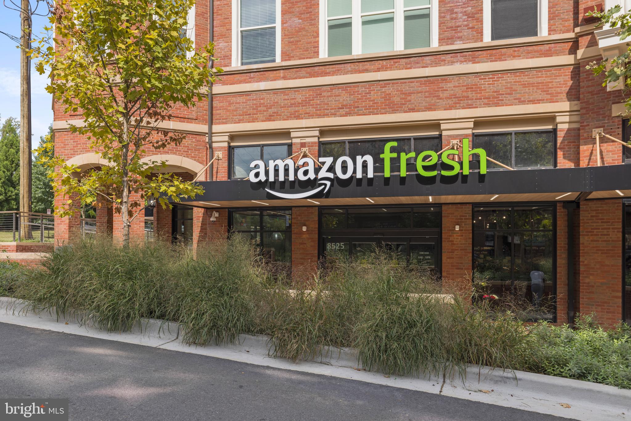 8101 CONN AVE - Residential Lease