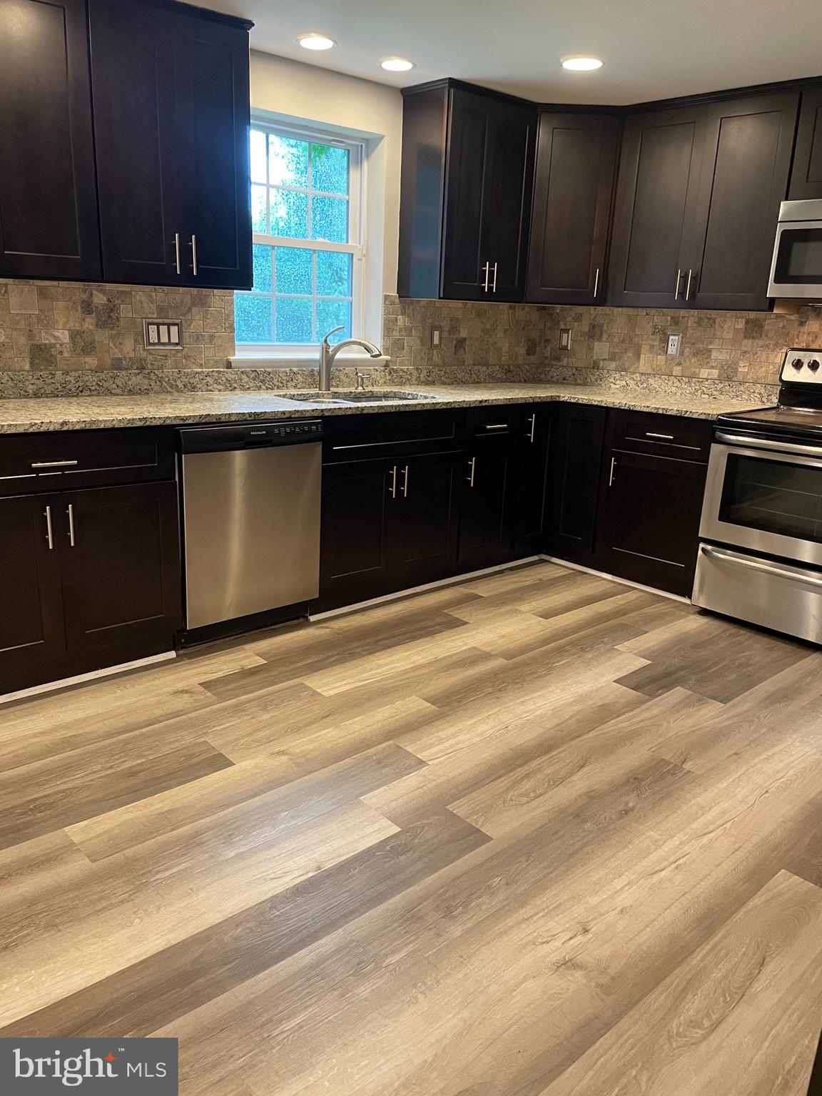 ST CHARLES SUB - BANNISTER - Residential