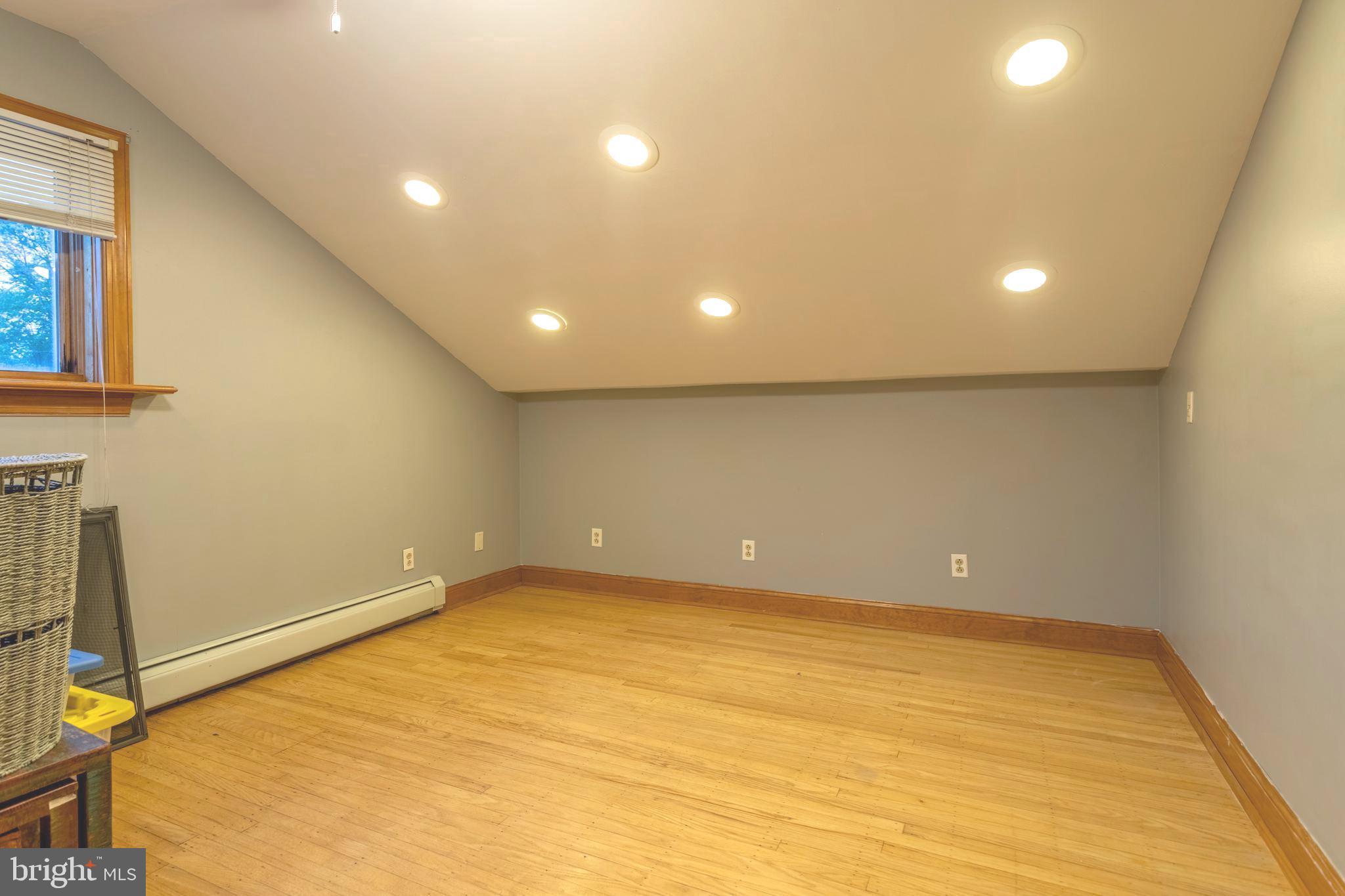 WESTGATE HILLS - Residential