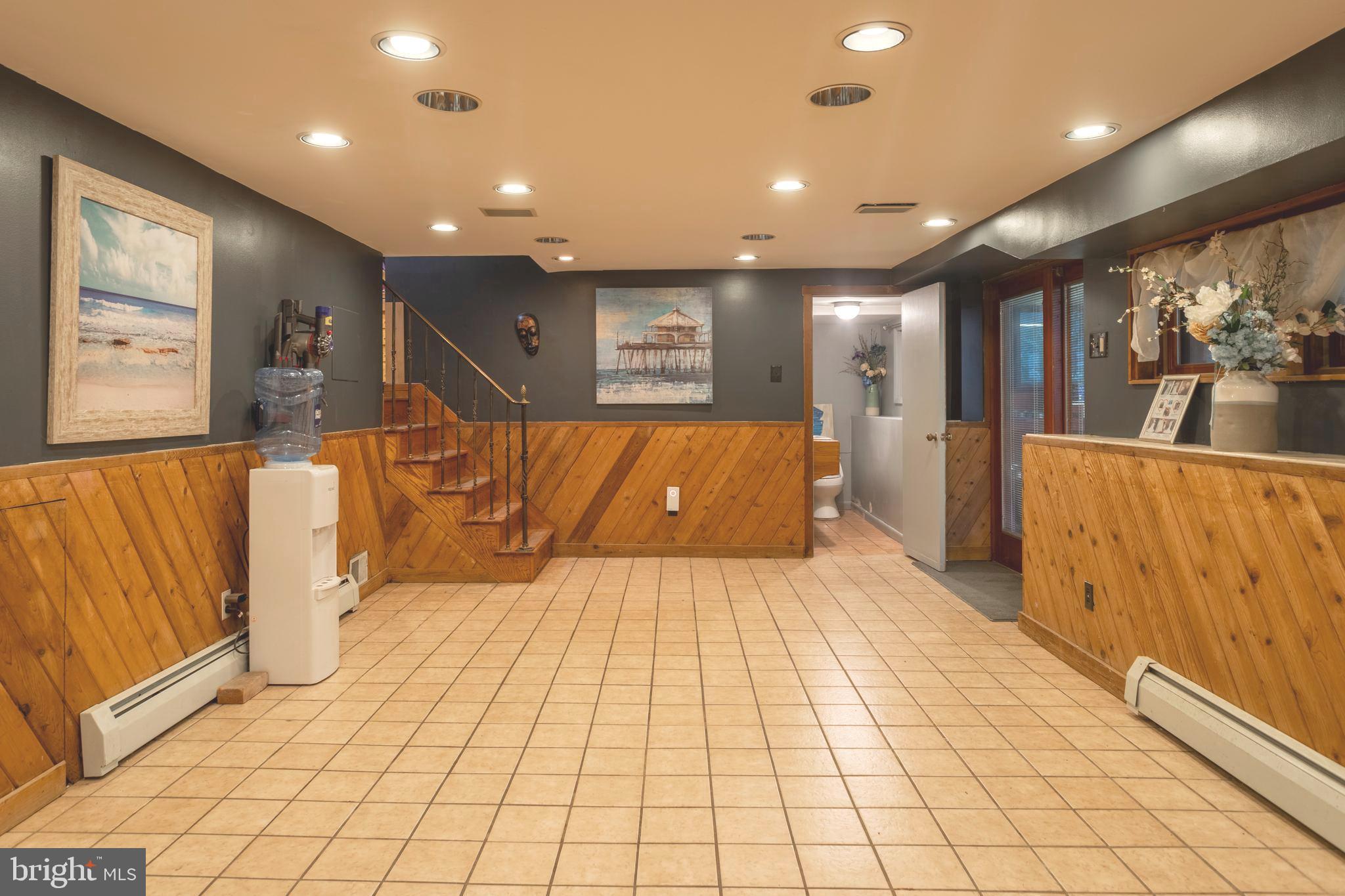 WESTGATE HILLS - Residential