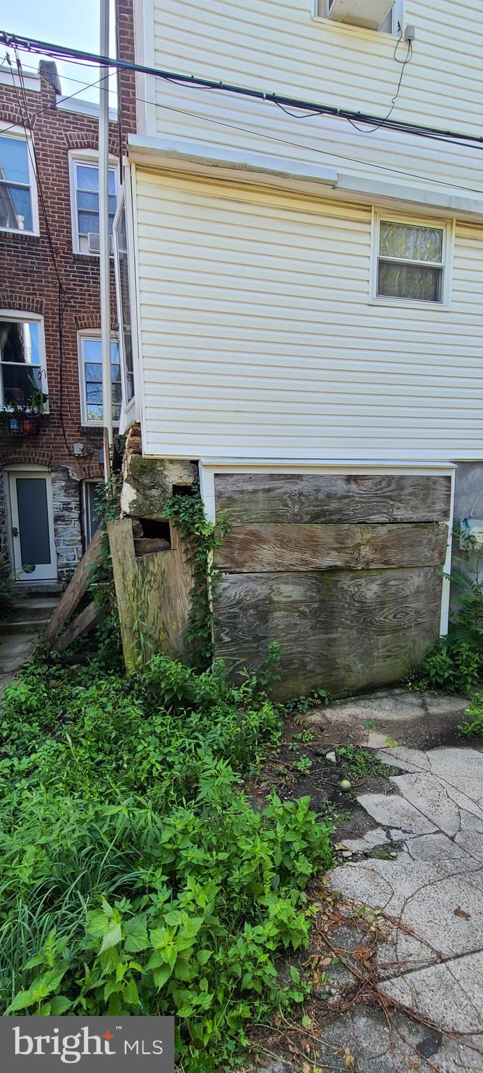 WALNUT HILL - Residential