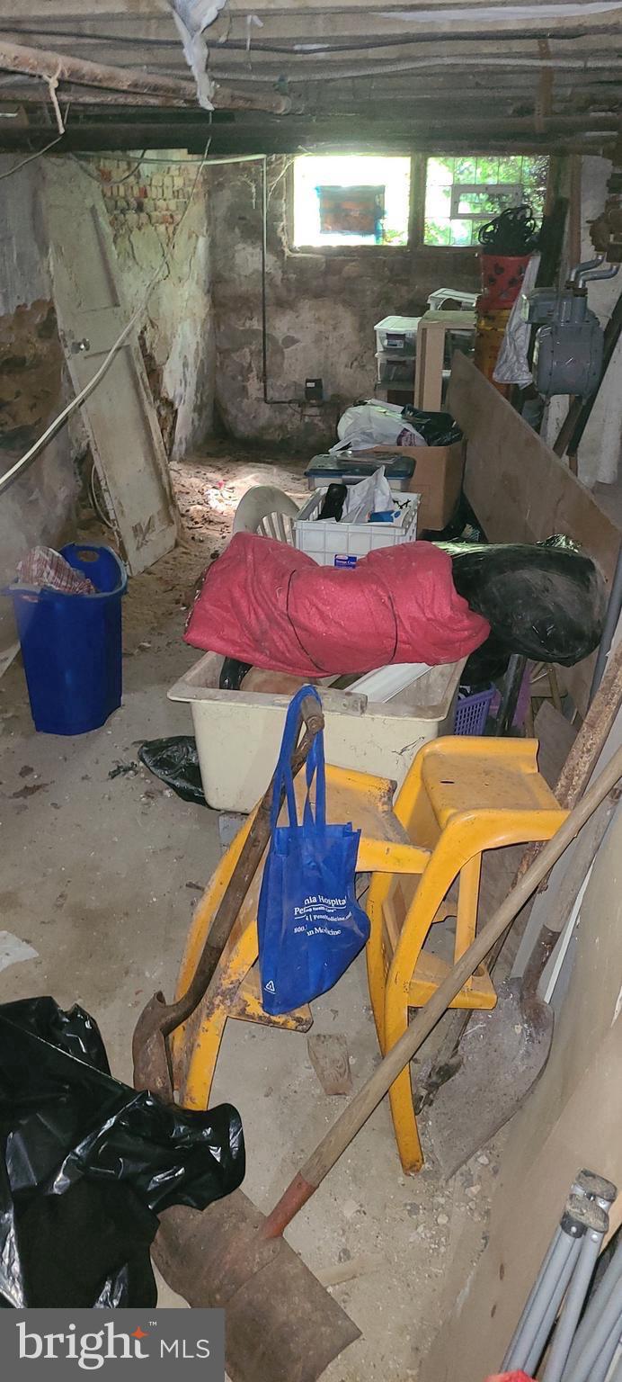 WALNUT HILL - Residential