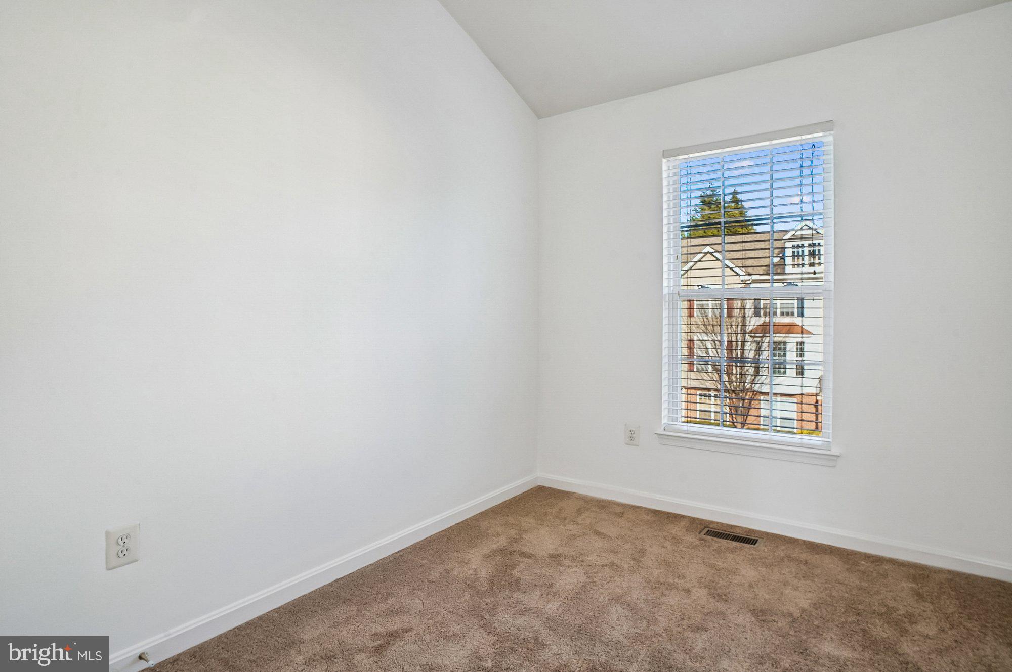 HARBOUR GATES - Residential