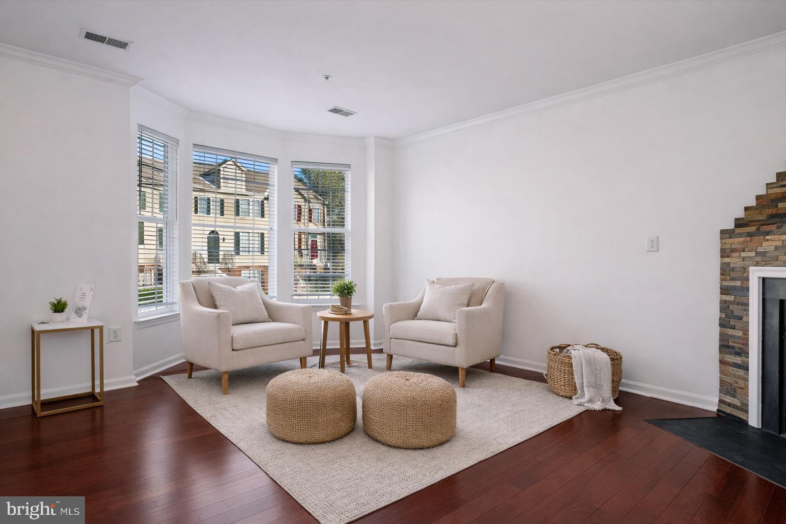 SEABREEZE AT HARBOR GATES - Residential