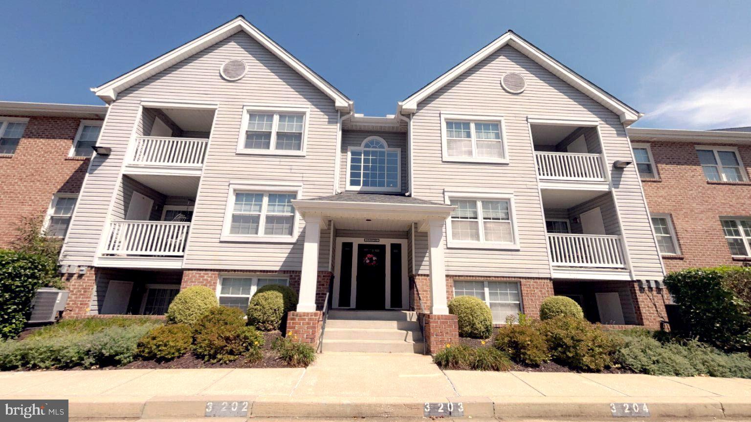 3 RUMFORD DRIVE 303