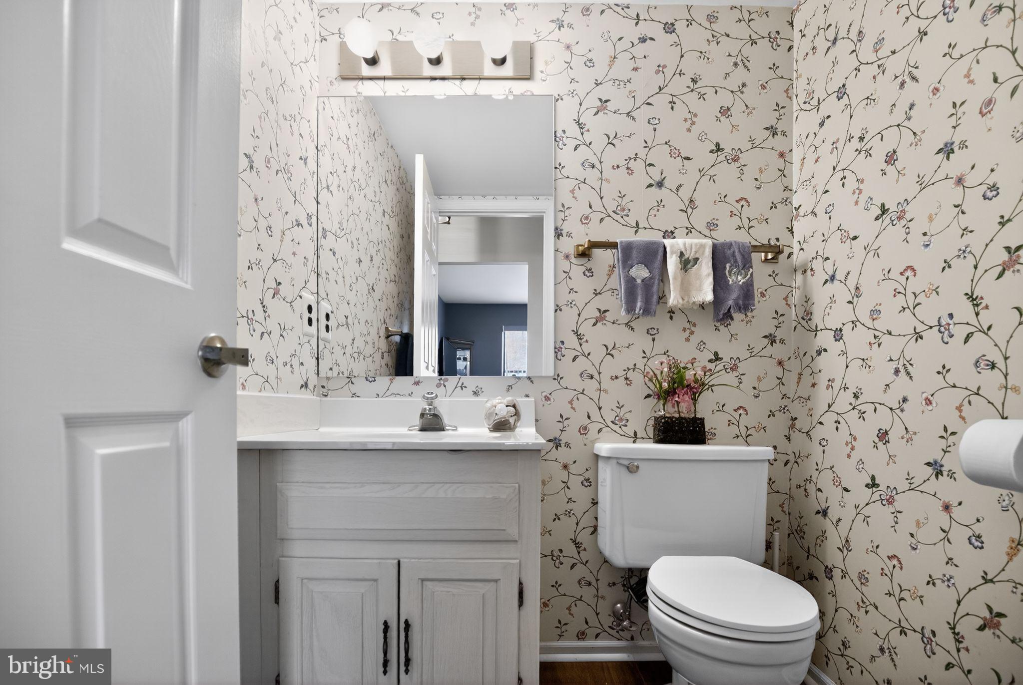 STOTESBURY TWHSE - Residential