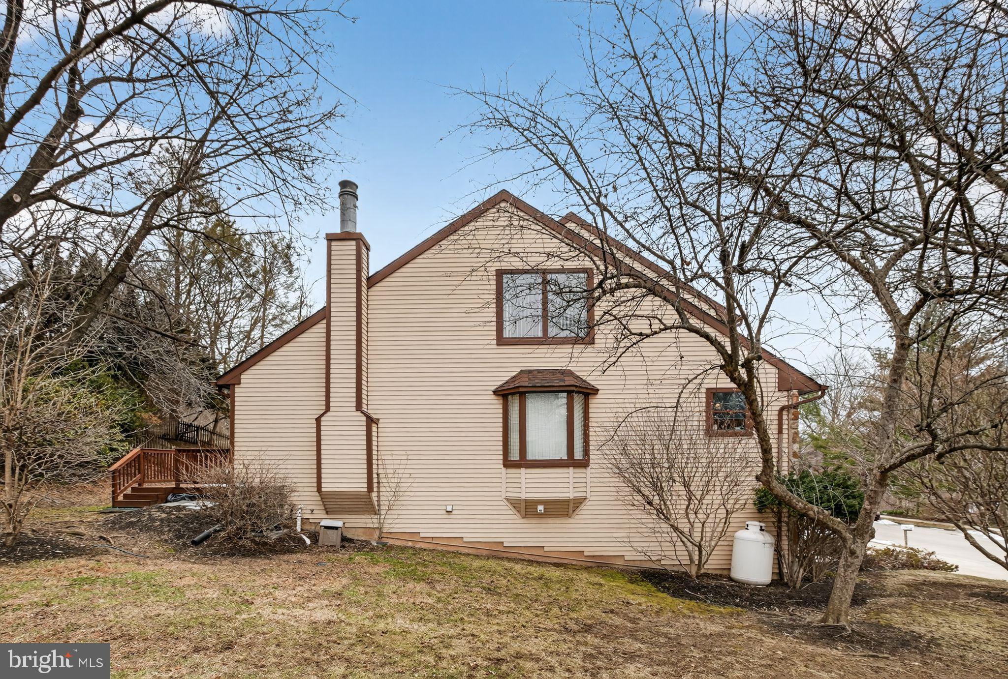 STOTESBURY TWHSE - Residential