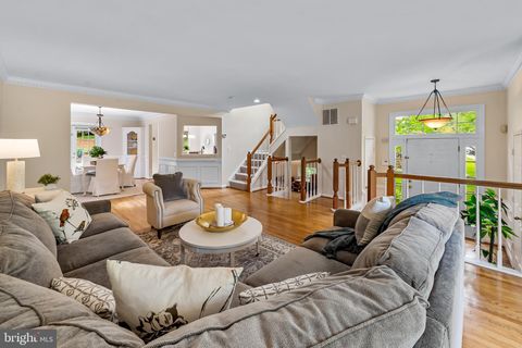 607 LAVENHAM COURT LUTHERVILLE TIMONIUM MD 21093