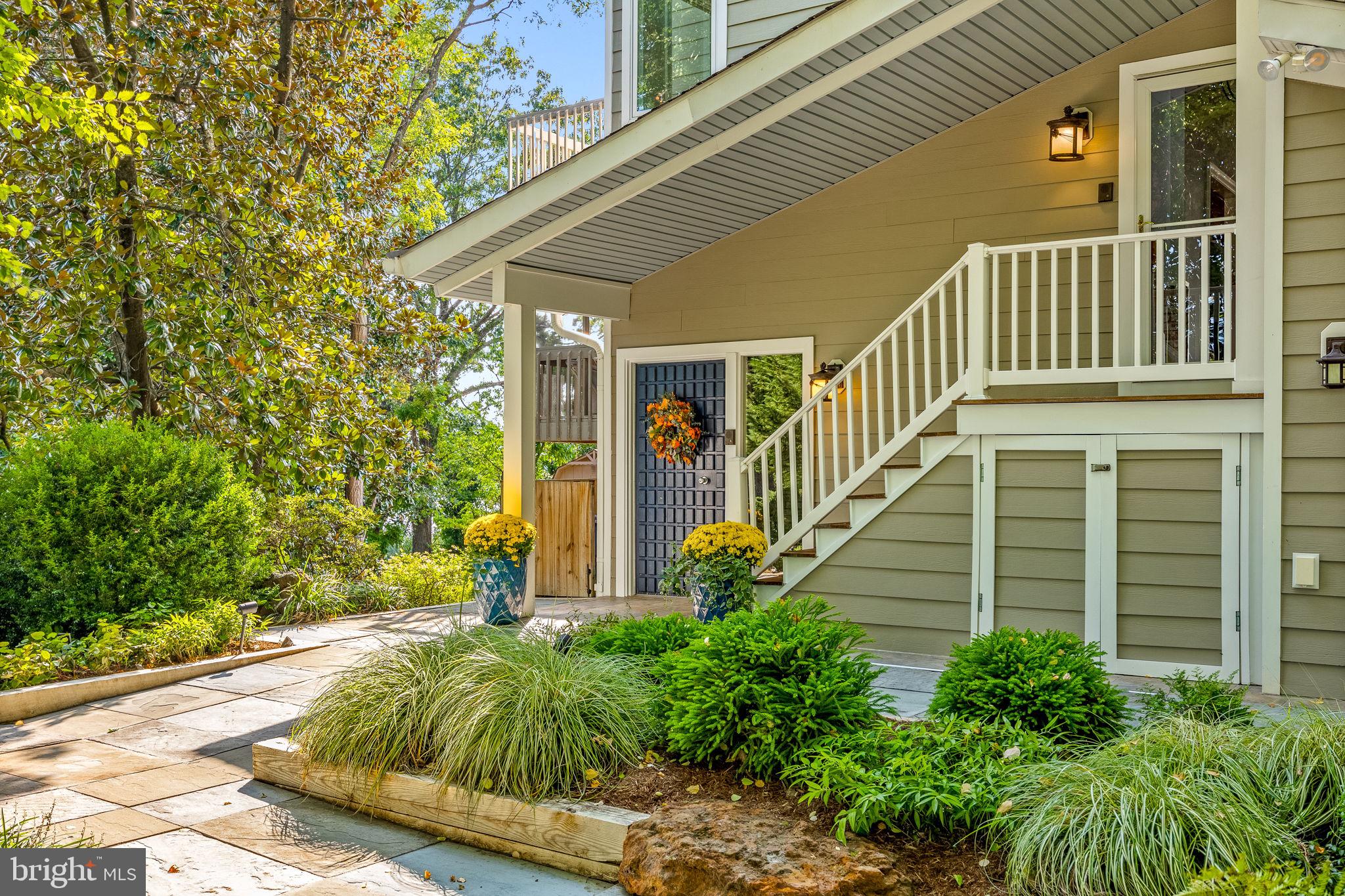 RUGBY HALL - Residential