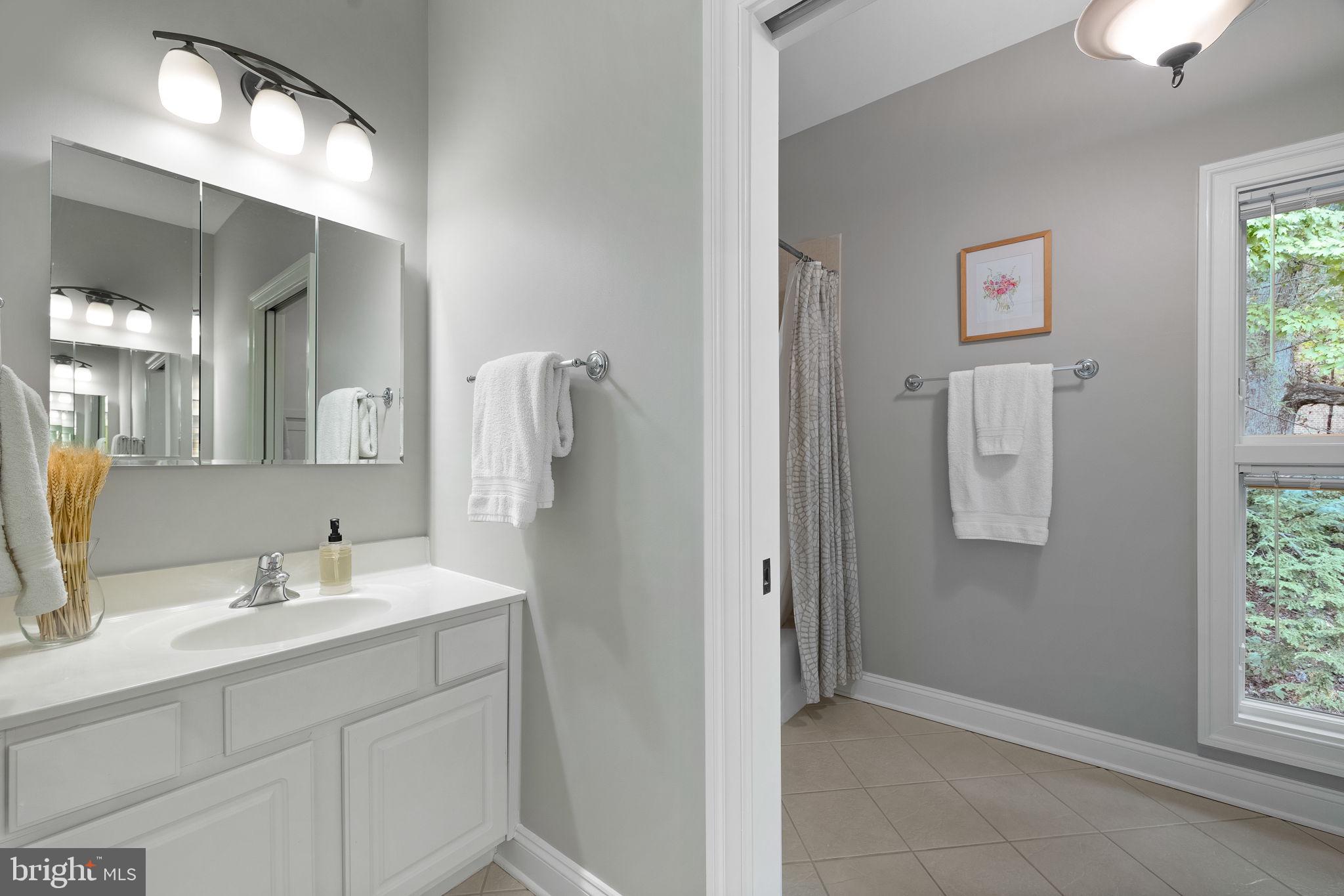 RUGBY HALL - Residential