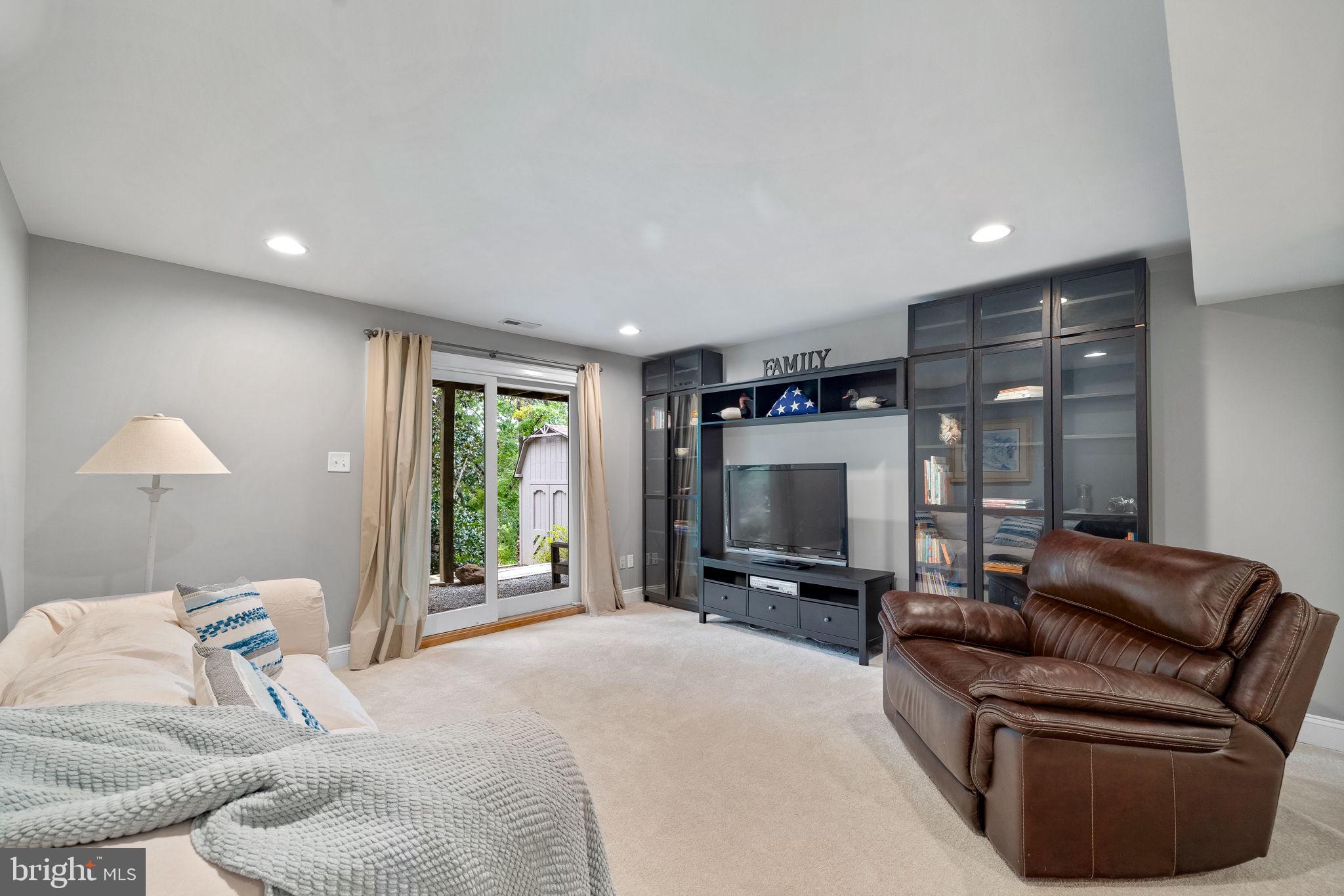 RUGBY HALL - Residential