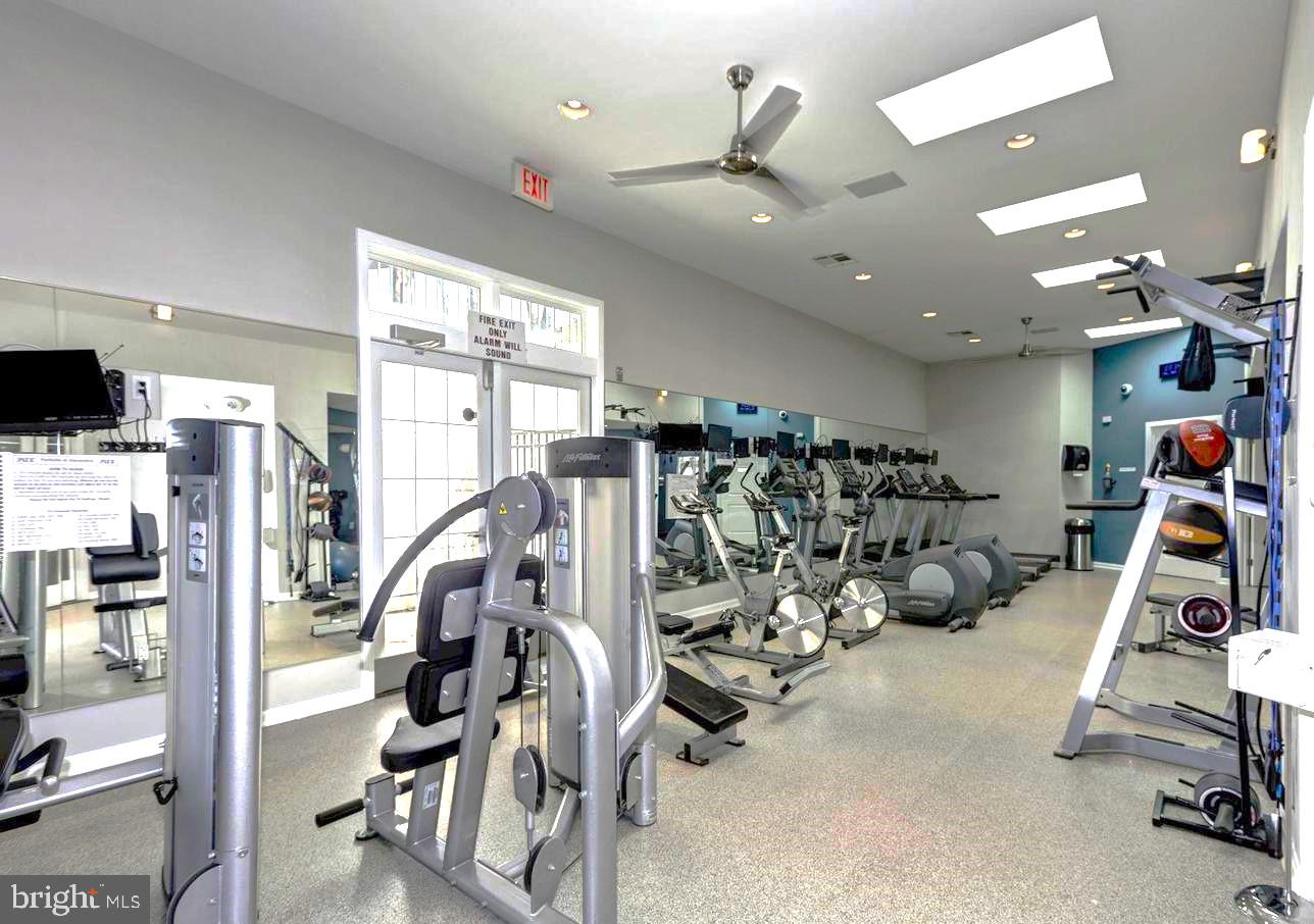 PARKSIDE AT ALEXANDRIA - Residential