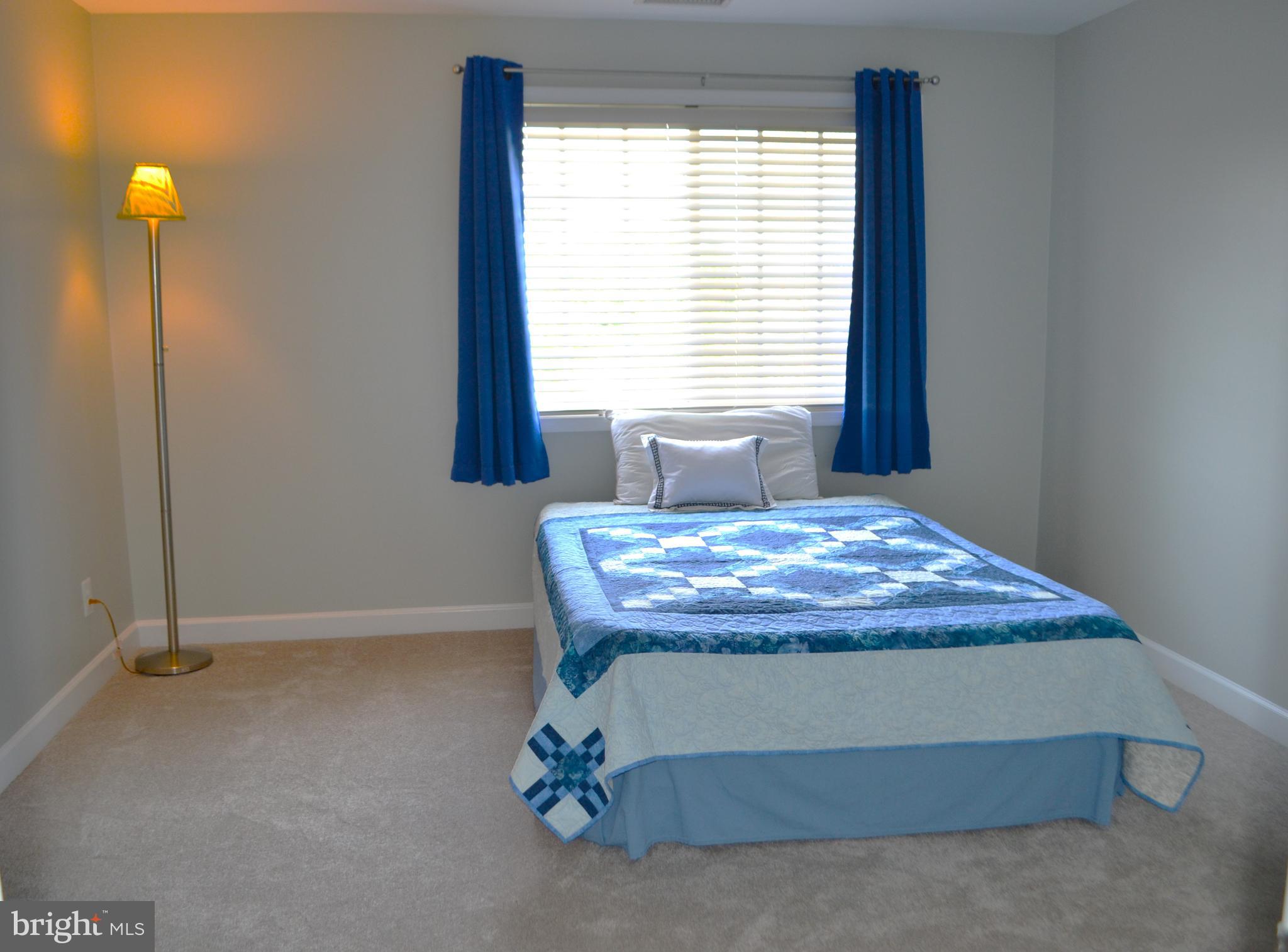 PARKSIDE AT ALEXANDRIA - Residential