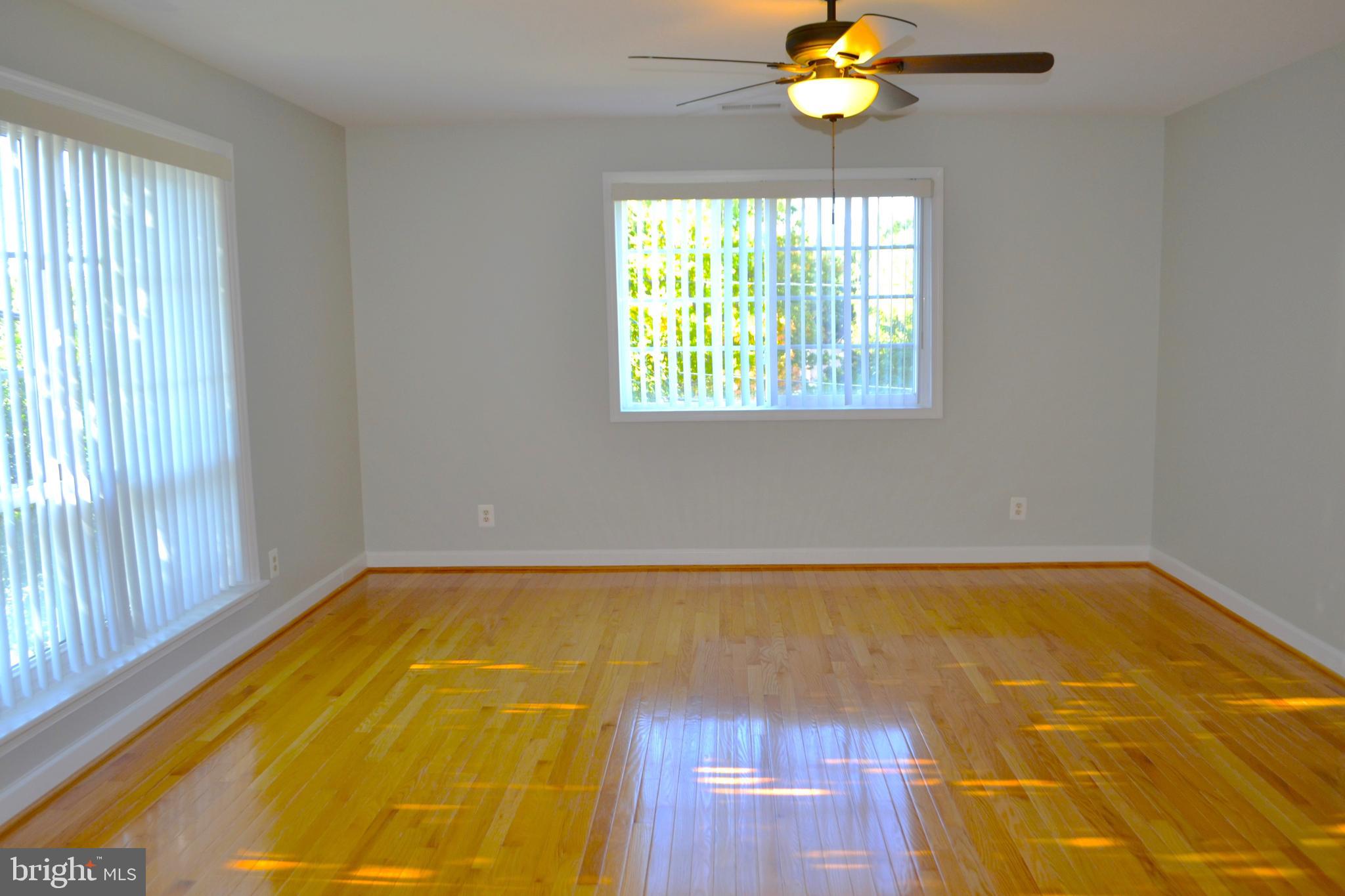 PARKSIDE AT ALEXANDRIA - Residential