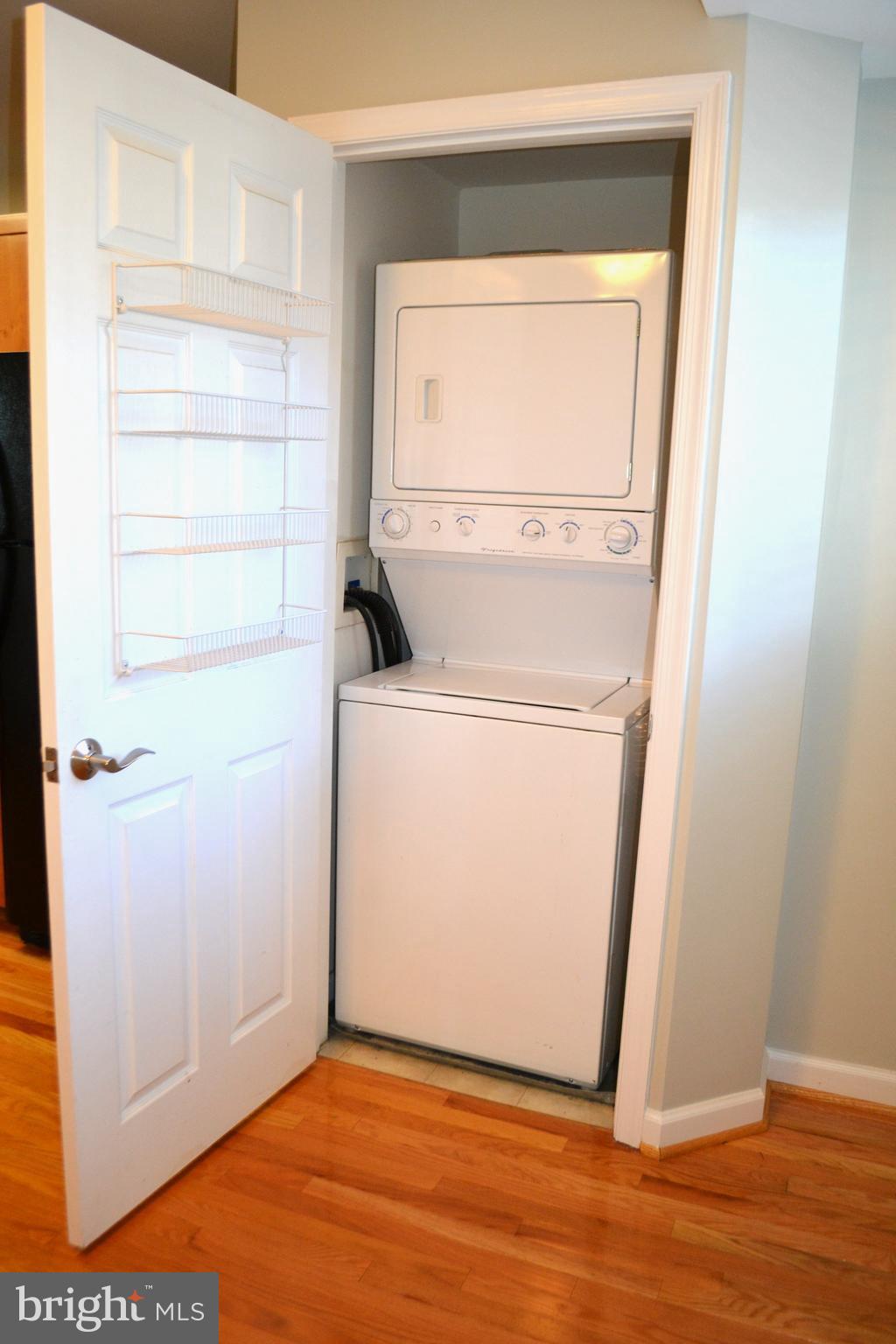 PARKSIDE AT ALEXANDRIA - Residential