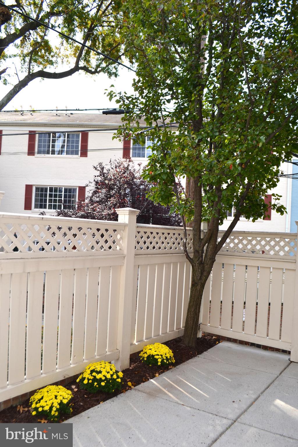 PARKSIDE AT ALEXANDRIA - Residential