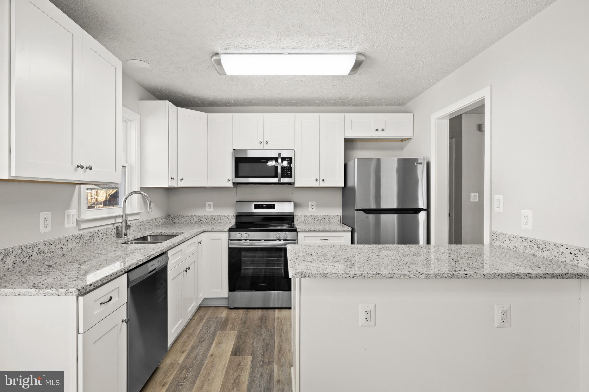 RAINTREE - Residential